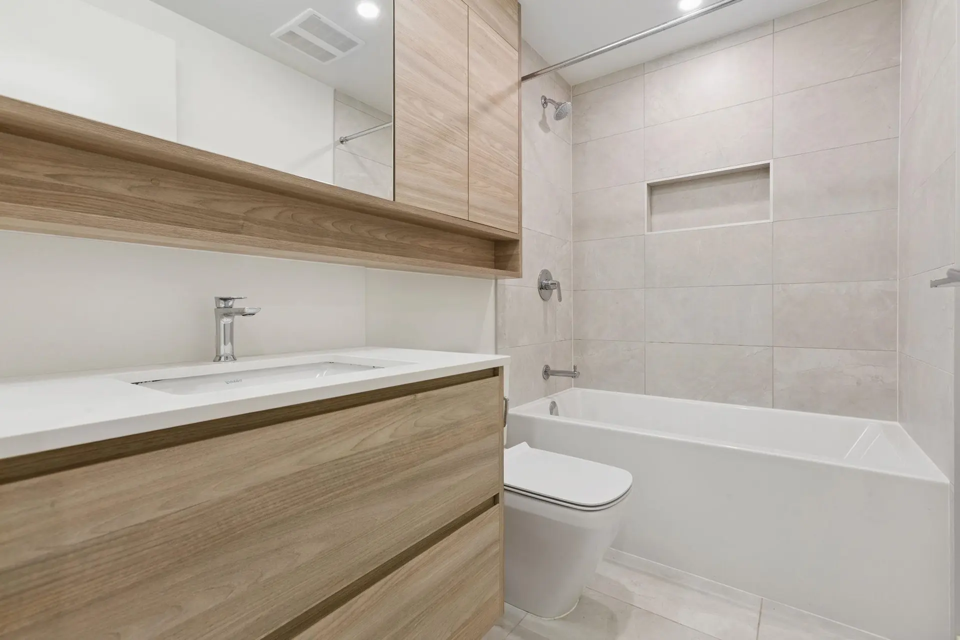 Property at #708 585 AUSTIN AVENUE, Coquitlam, BC