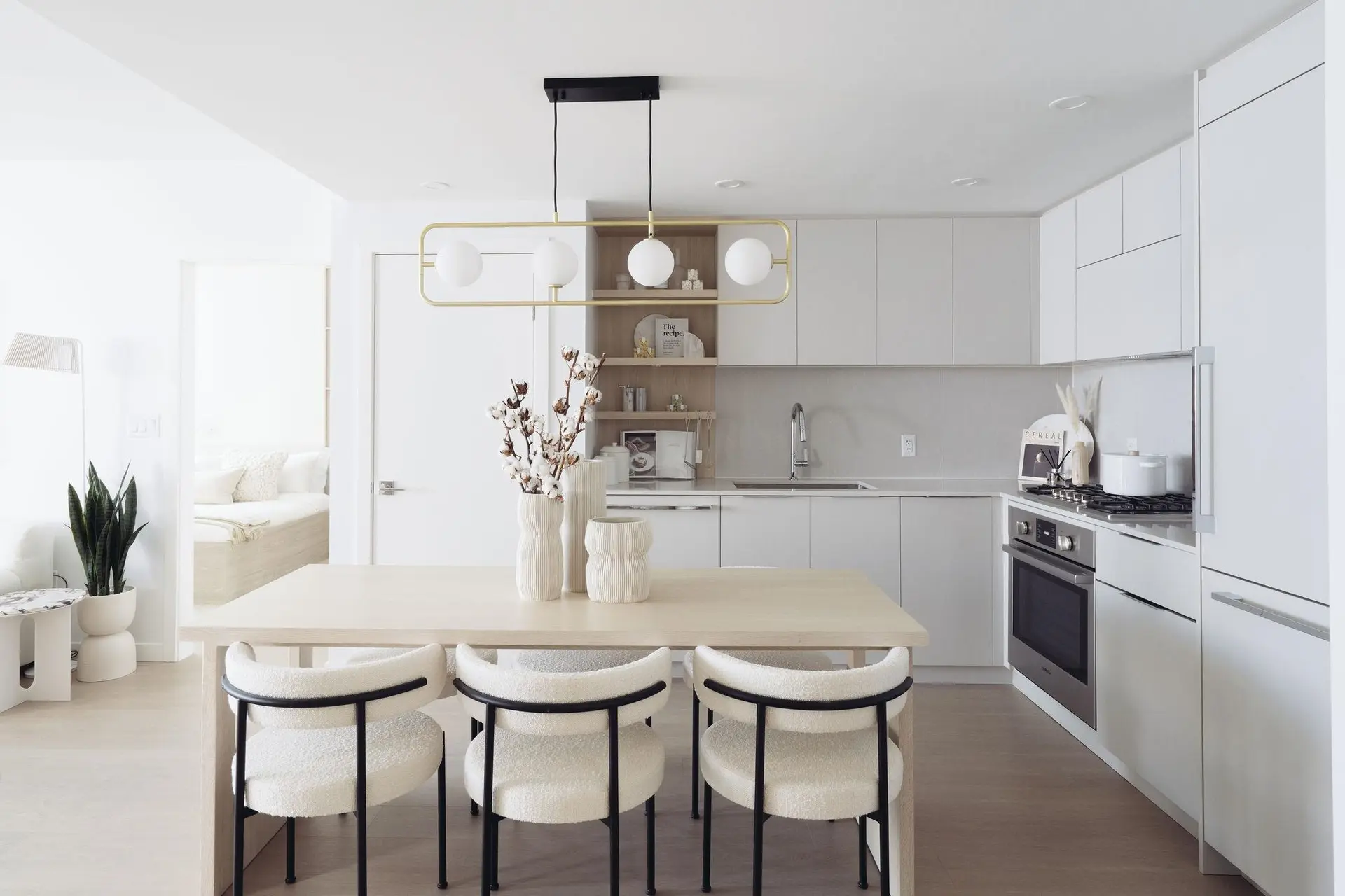 Property at #606 311 ALDERSON AVENUE, Coquitlam, BC