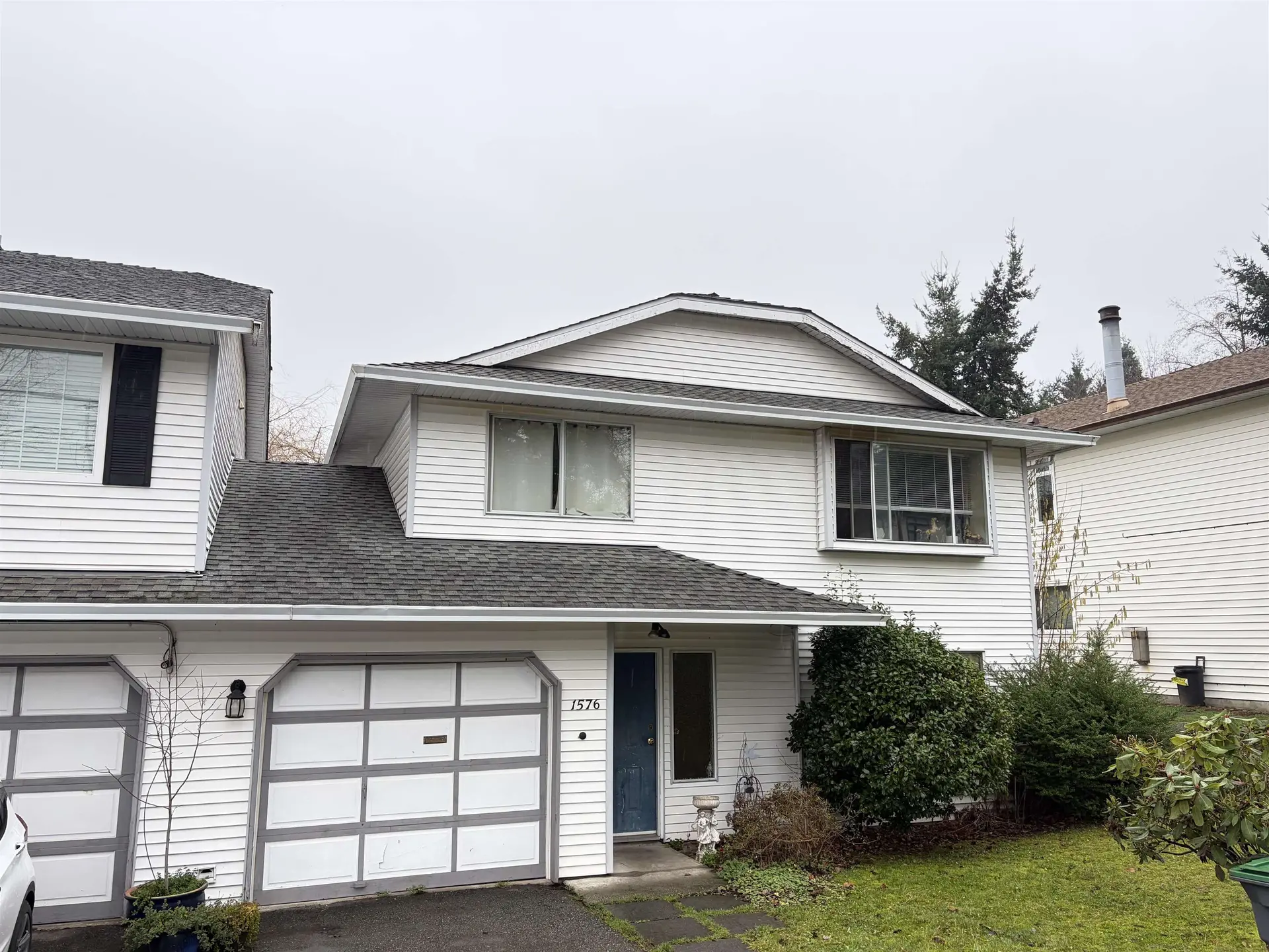 1576 161 Street - Image 2