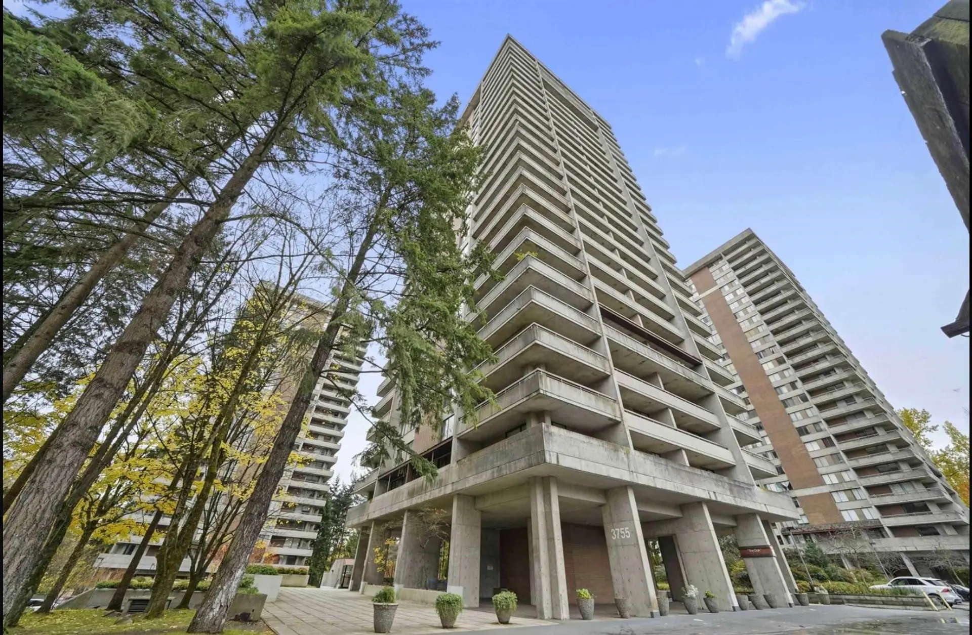 #2603 3755 Bartlett Court - Image 11
