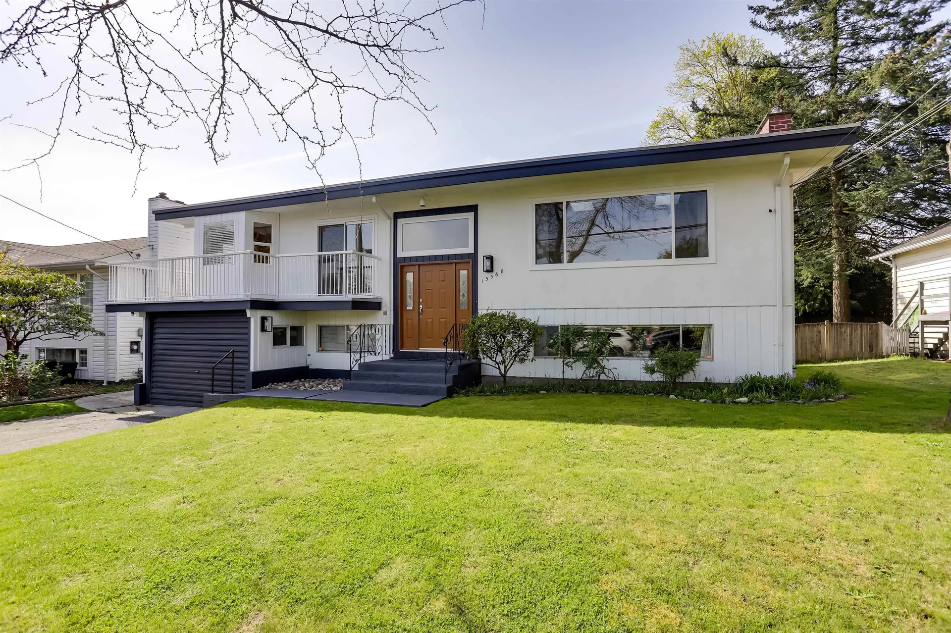 Property at 15568 Thrift Avenue, White Rock, BC