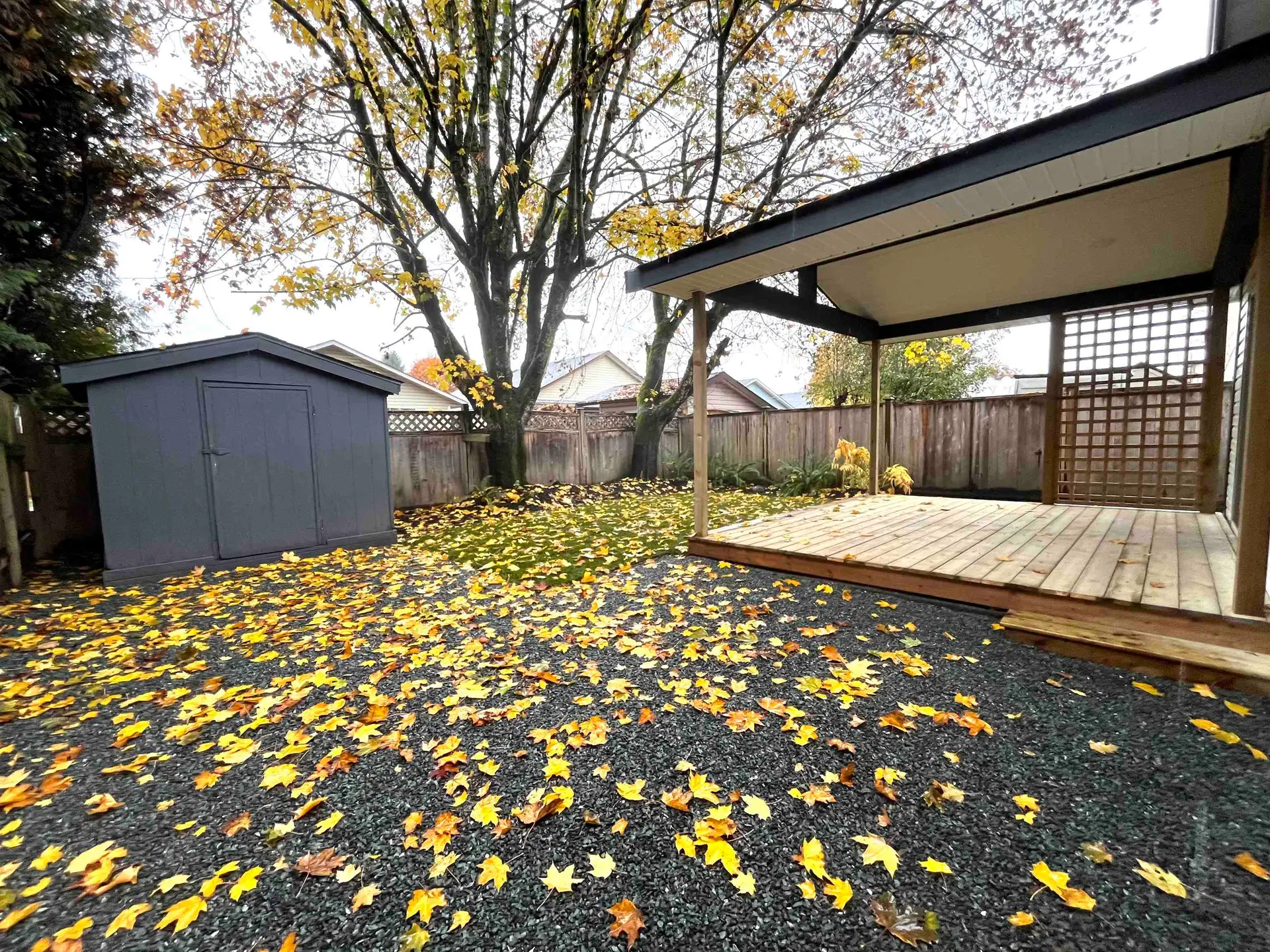 8579 McCutcheon Avenue - Image 11