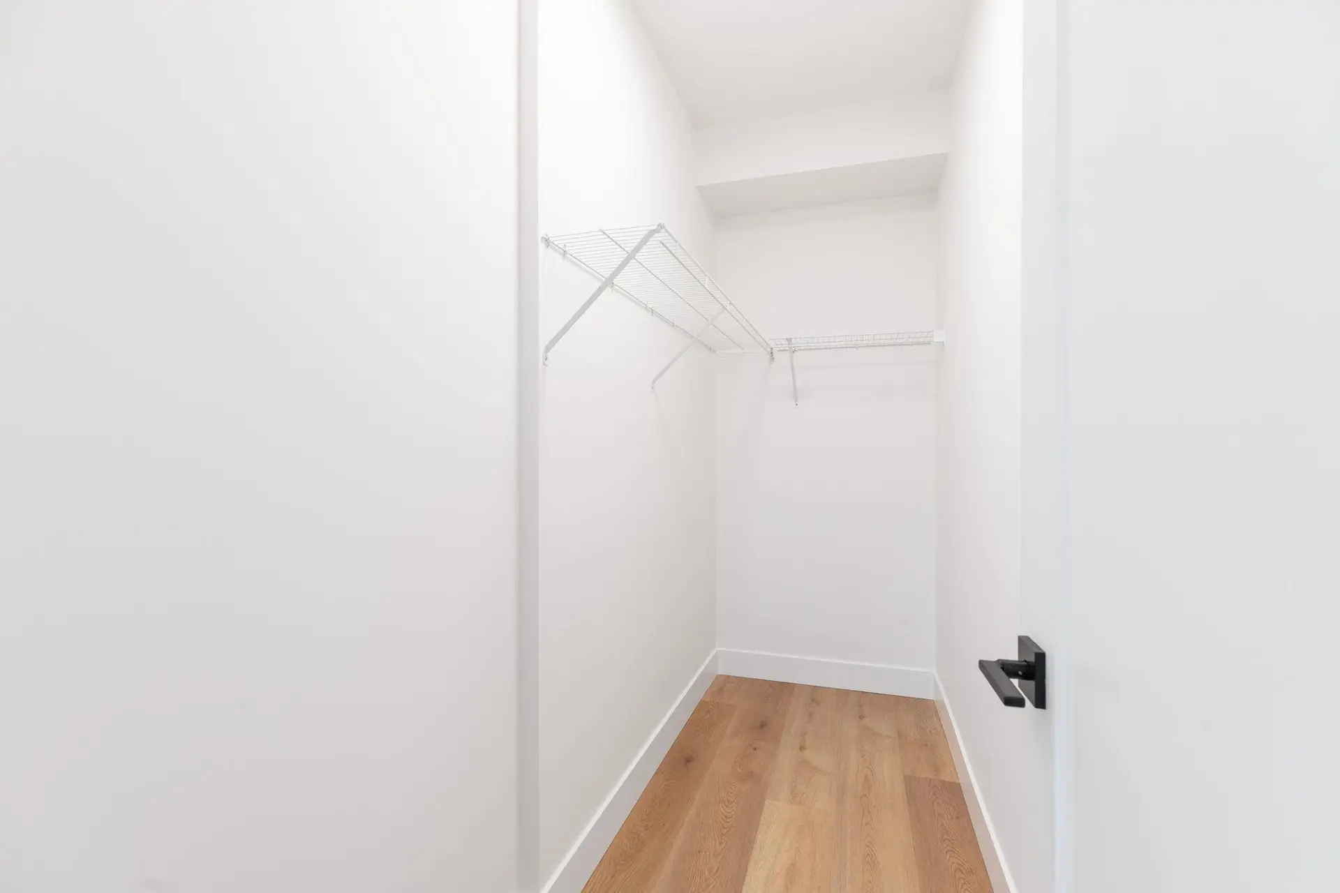 #206 20286 72b Avenue - Image 12