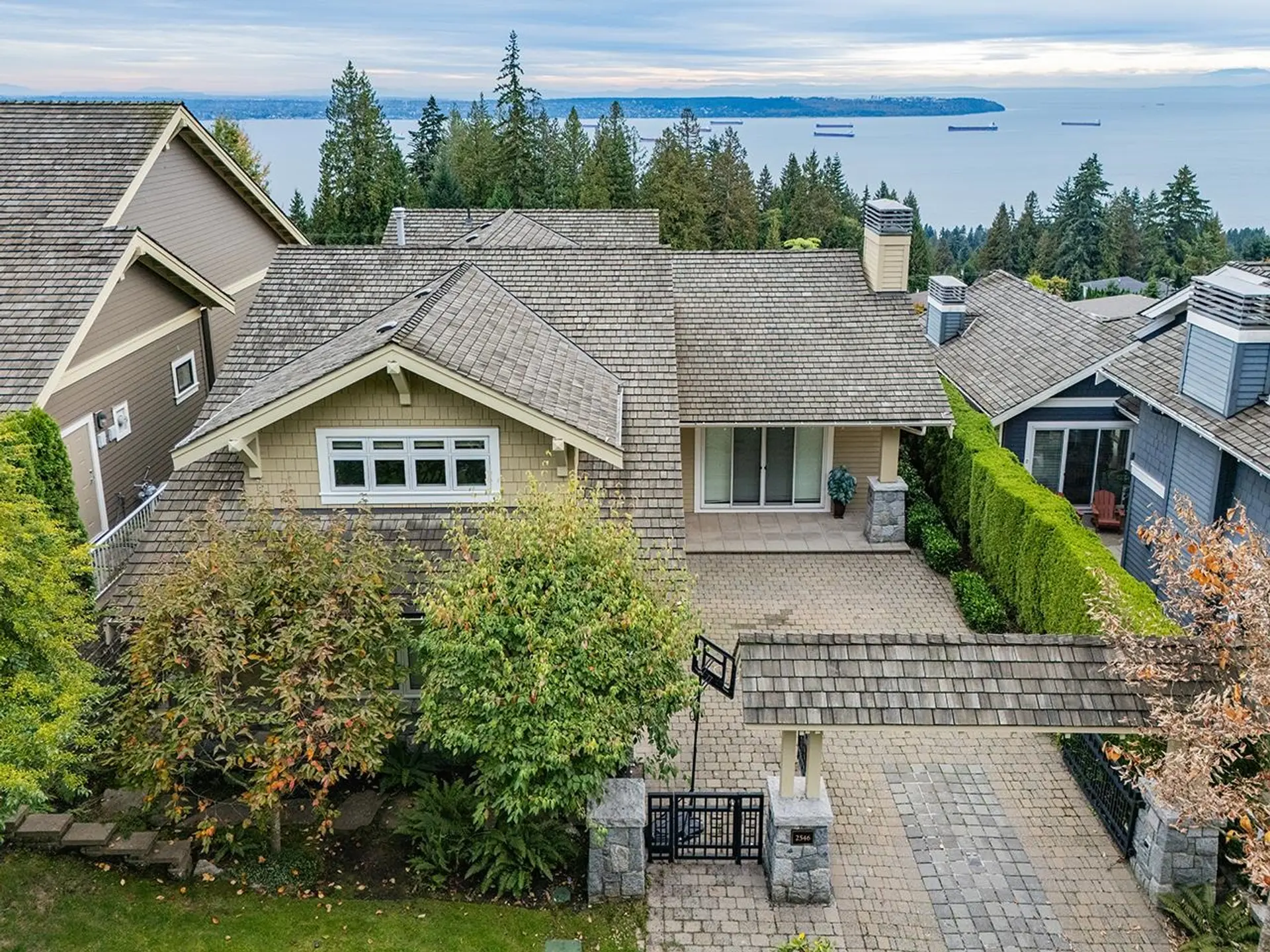 Property at 2546 Marr Creek Court, West Vancouver, BC