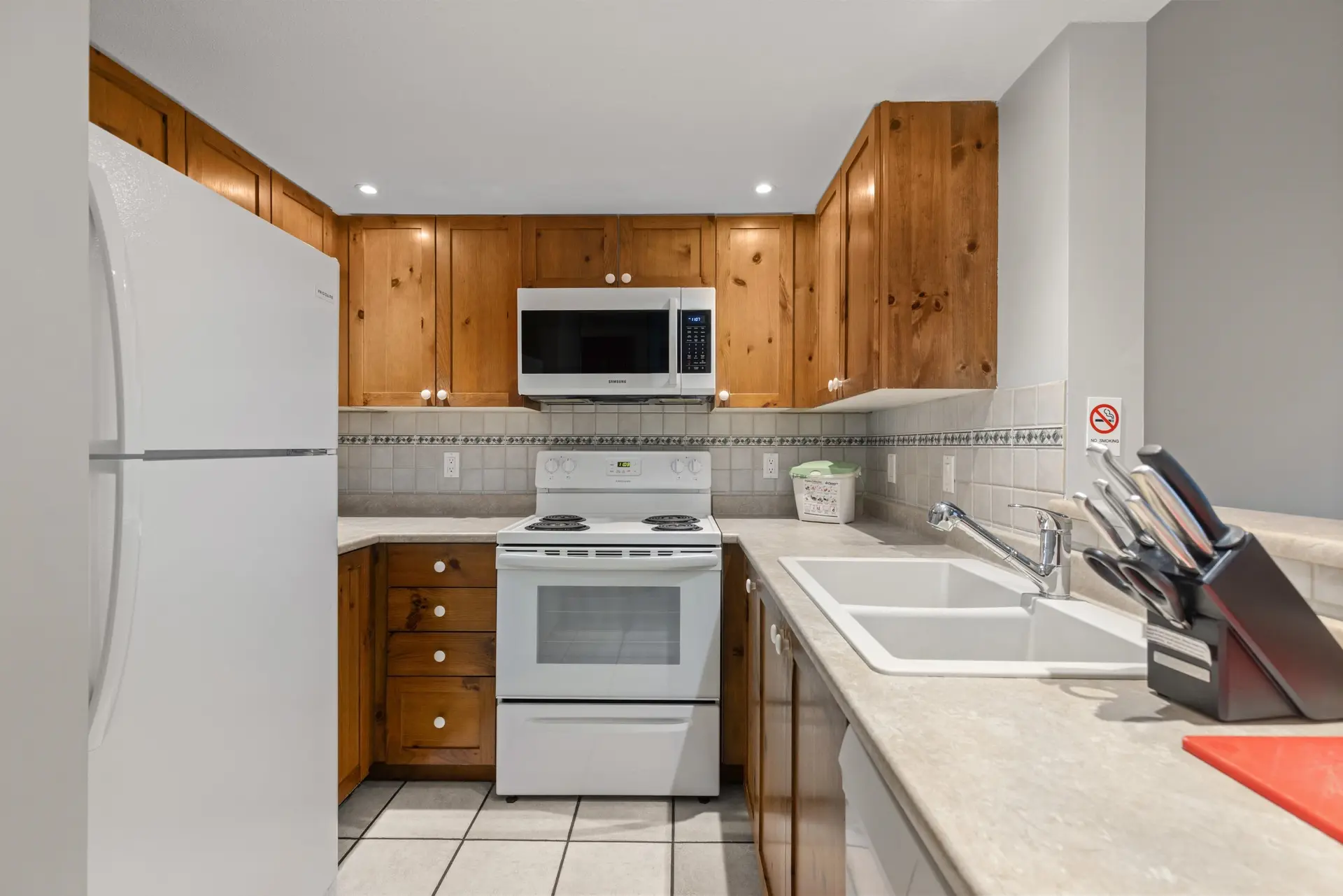 #1 4355 Northlands Boulevard - Image 9