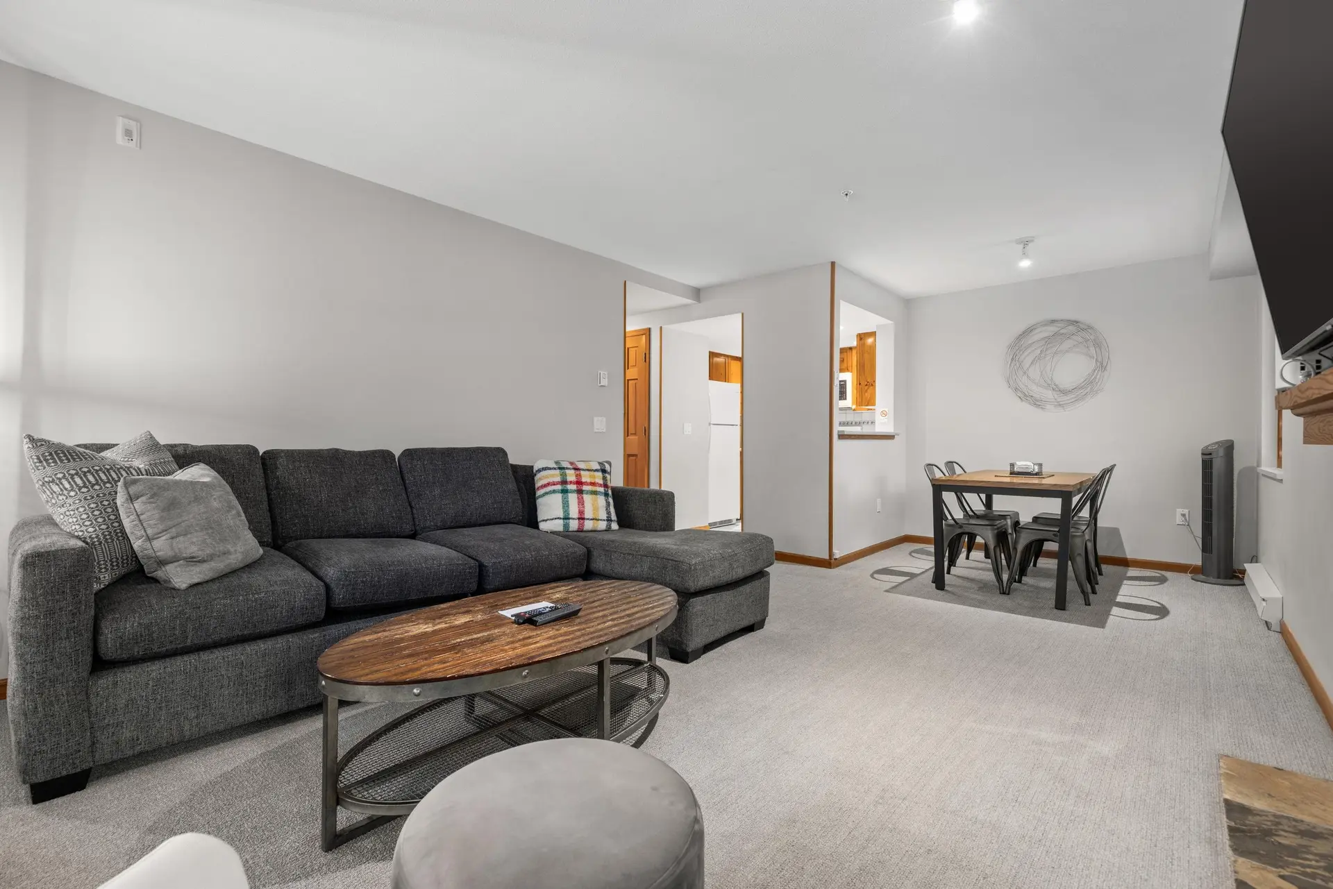 #1 4355 Northlands Boulevard - Image 4
