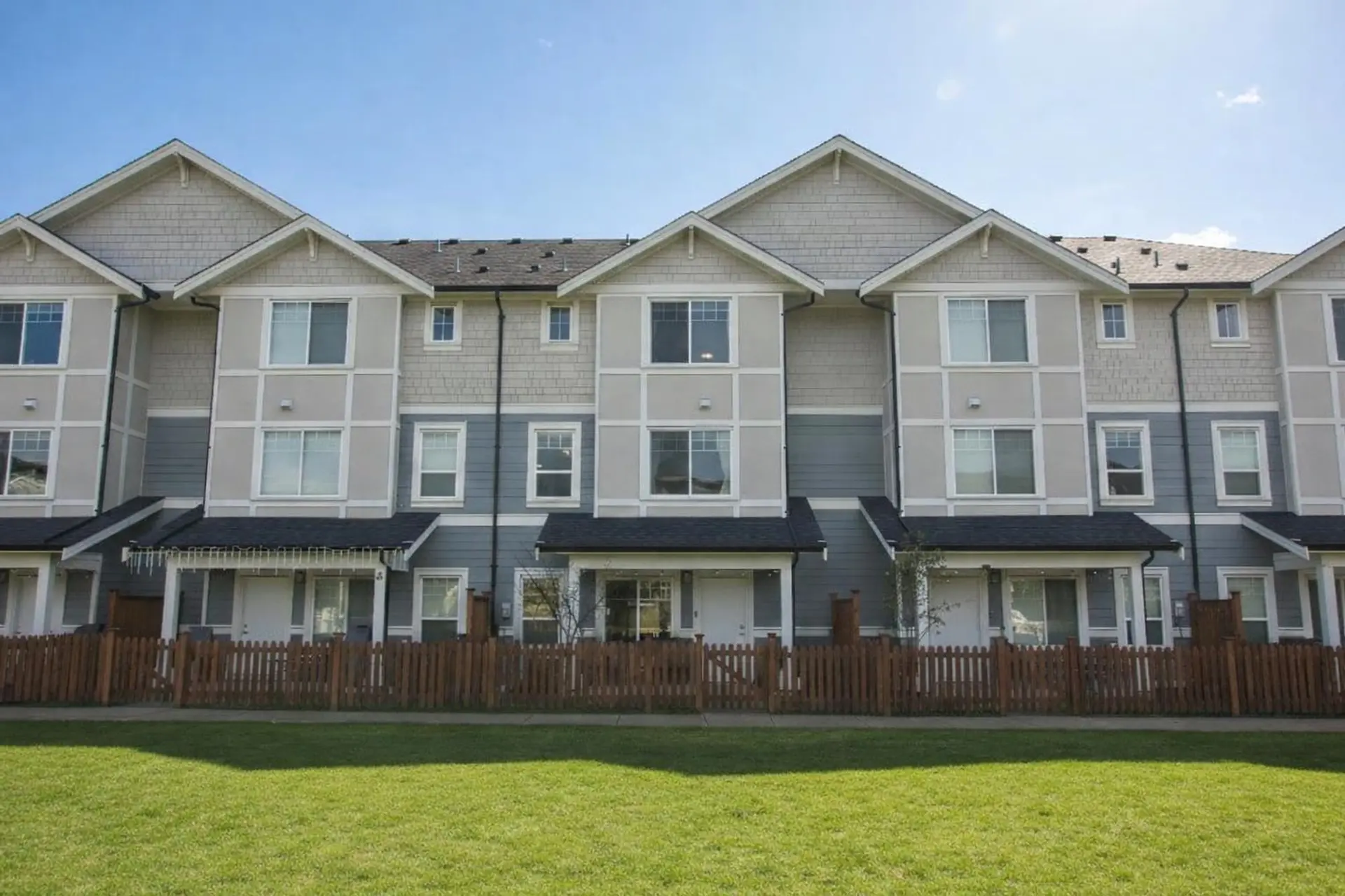 #4 19483 74 Avenue - Image 8