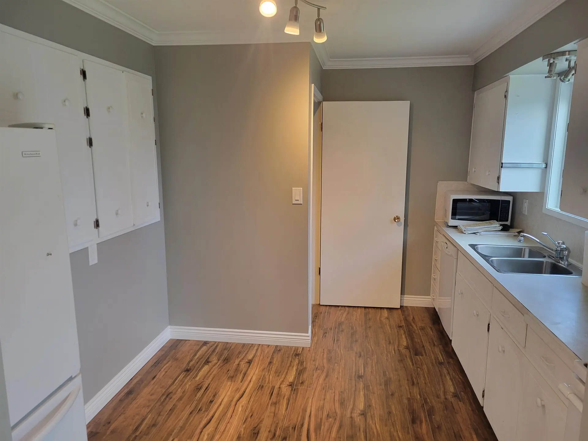 Property at 8525 HOWARD CRESCENT, Chilliwack, BC