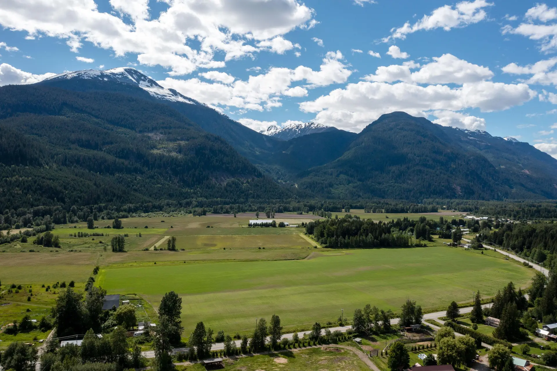 Property at 7631 PEMBERTON MEADOWS ROAD, Pemberton, BC