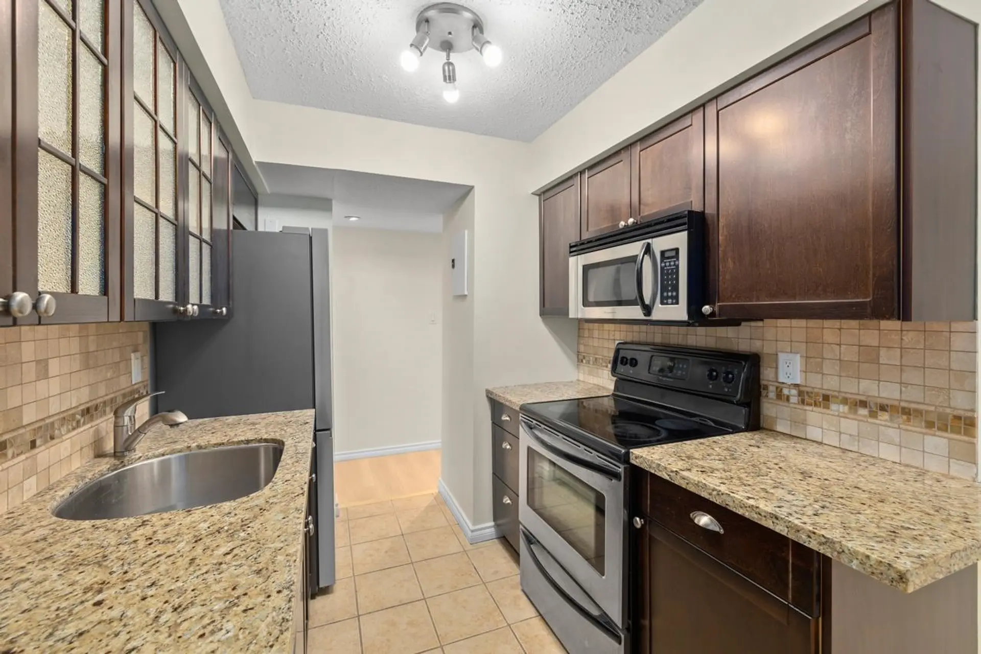 #314 250 W 1st Street - Image 8