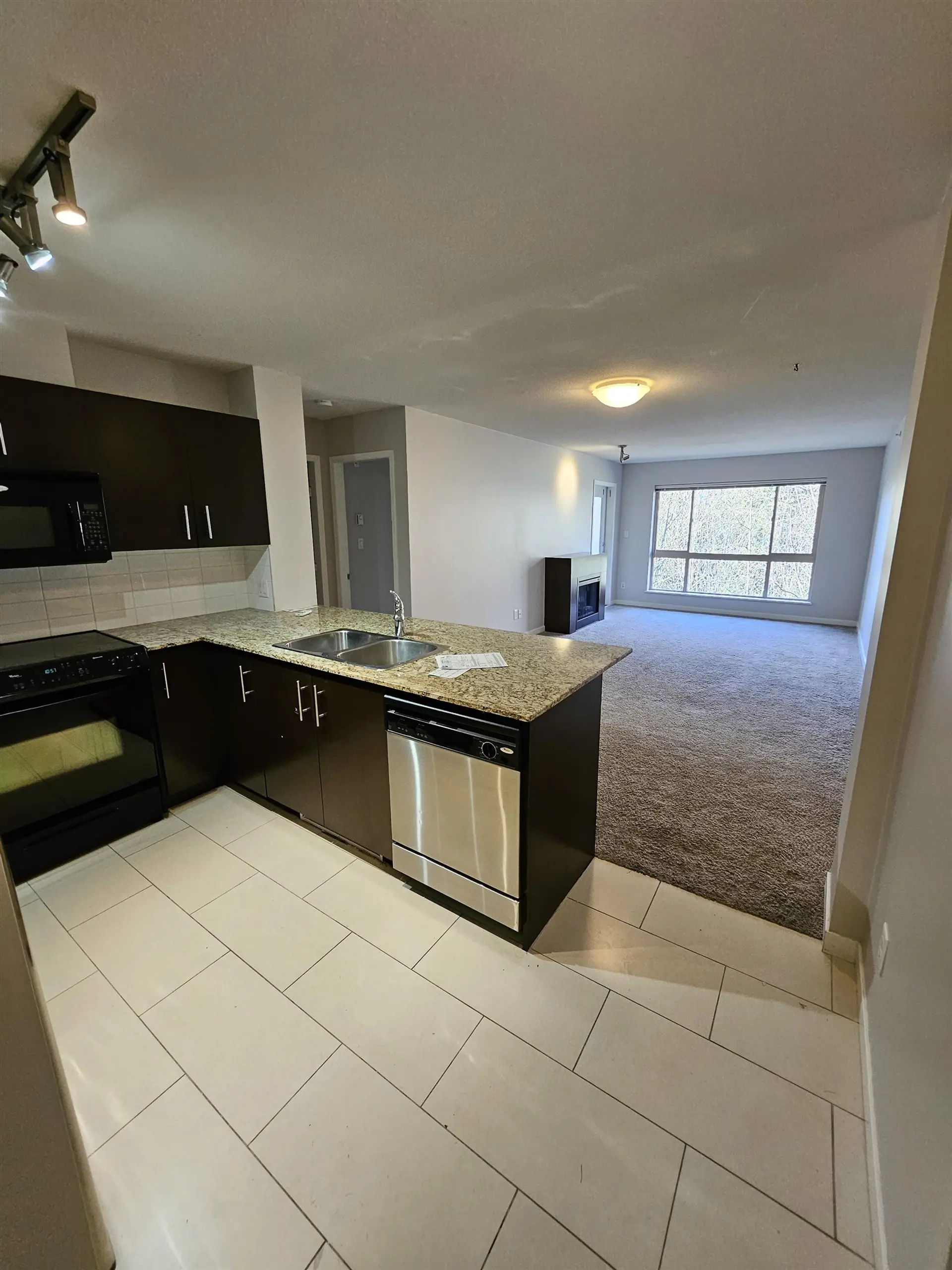 Property at #409 11665 HANEY BYPASS, Maple Ridge, BC