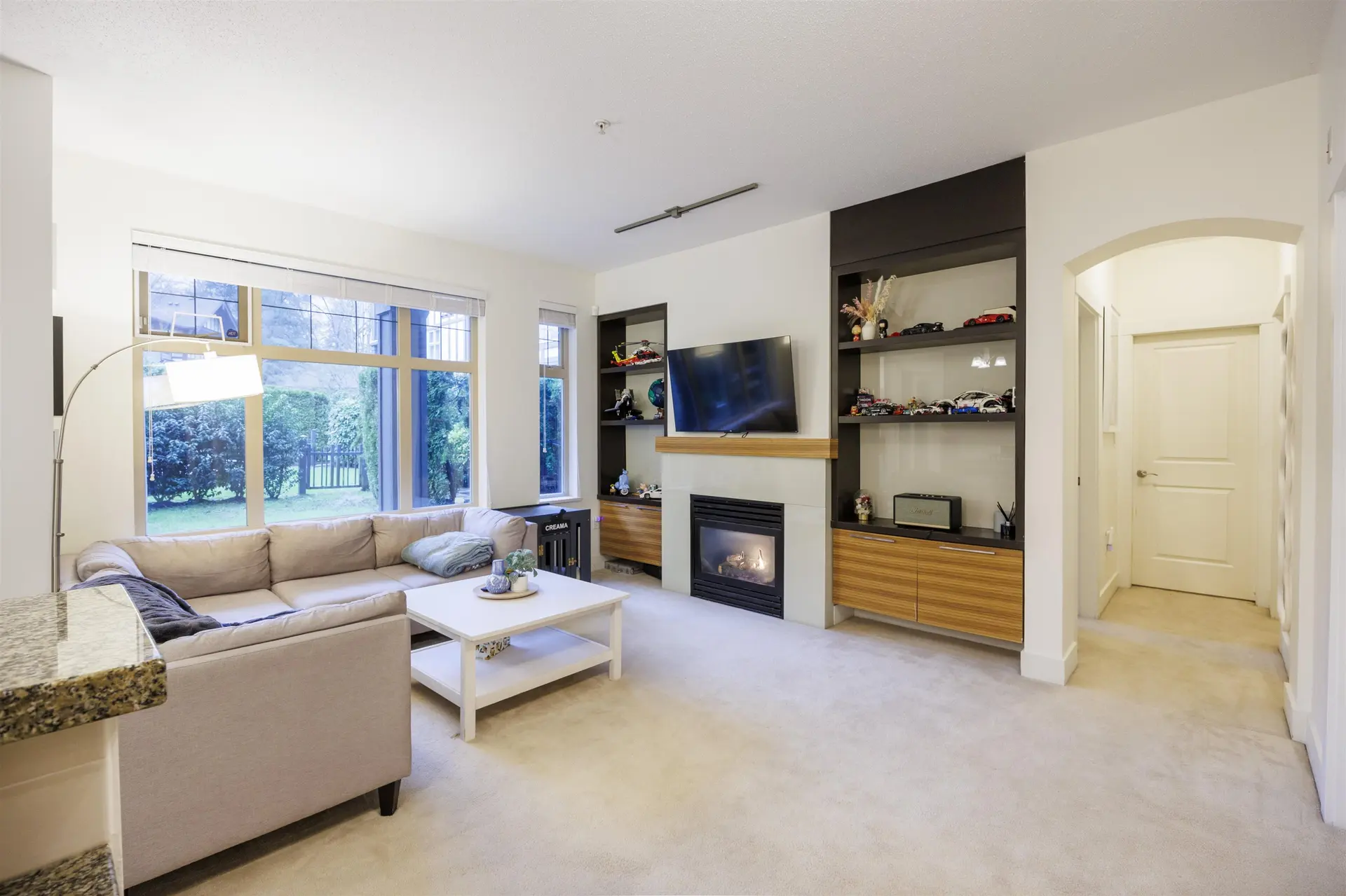#116 4885 Valley Drive
