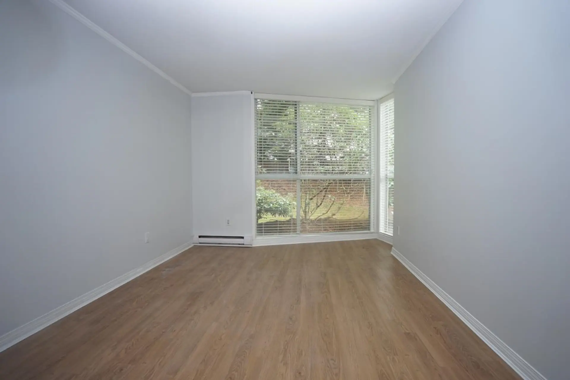 #4 8430 Jellicoe Street - Image 5