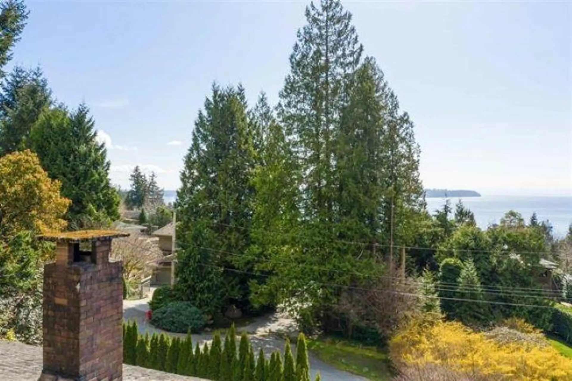 Property at 3895 SOUTHRIDGE AVENUE, West Vancouver, BC