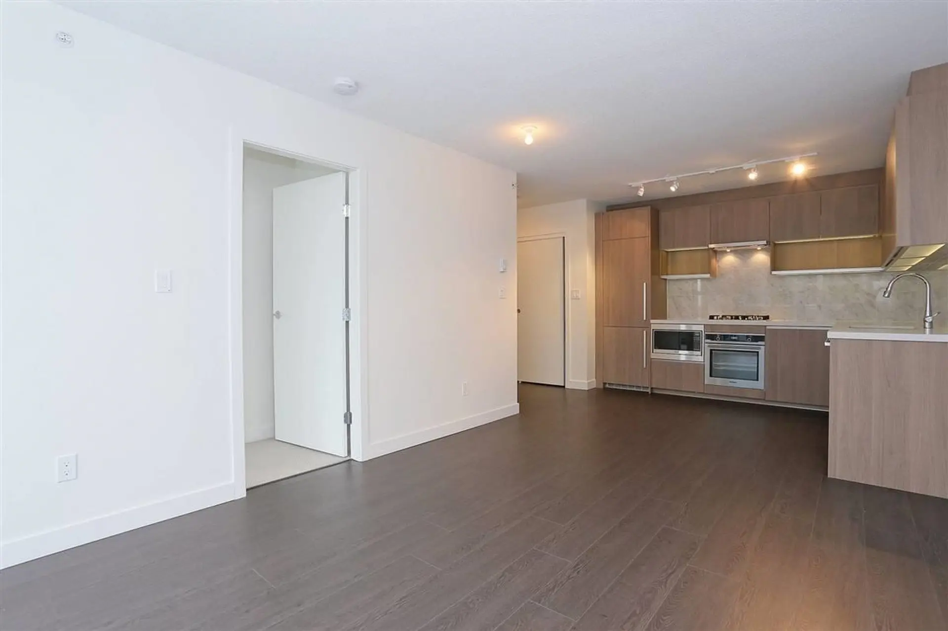 Property at #3608 13750 100 AVENUE, Surrey, BC