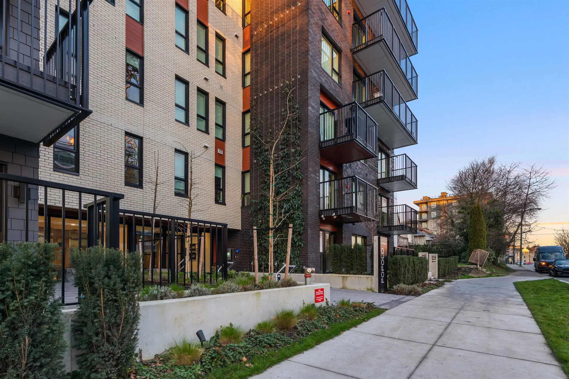 #113 2235 E Broadway - Image 16