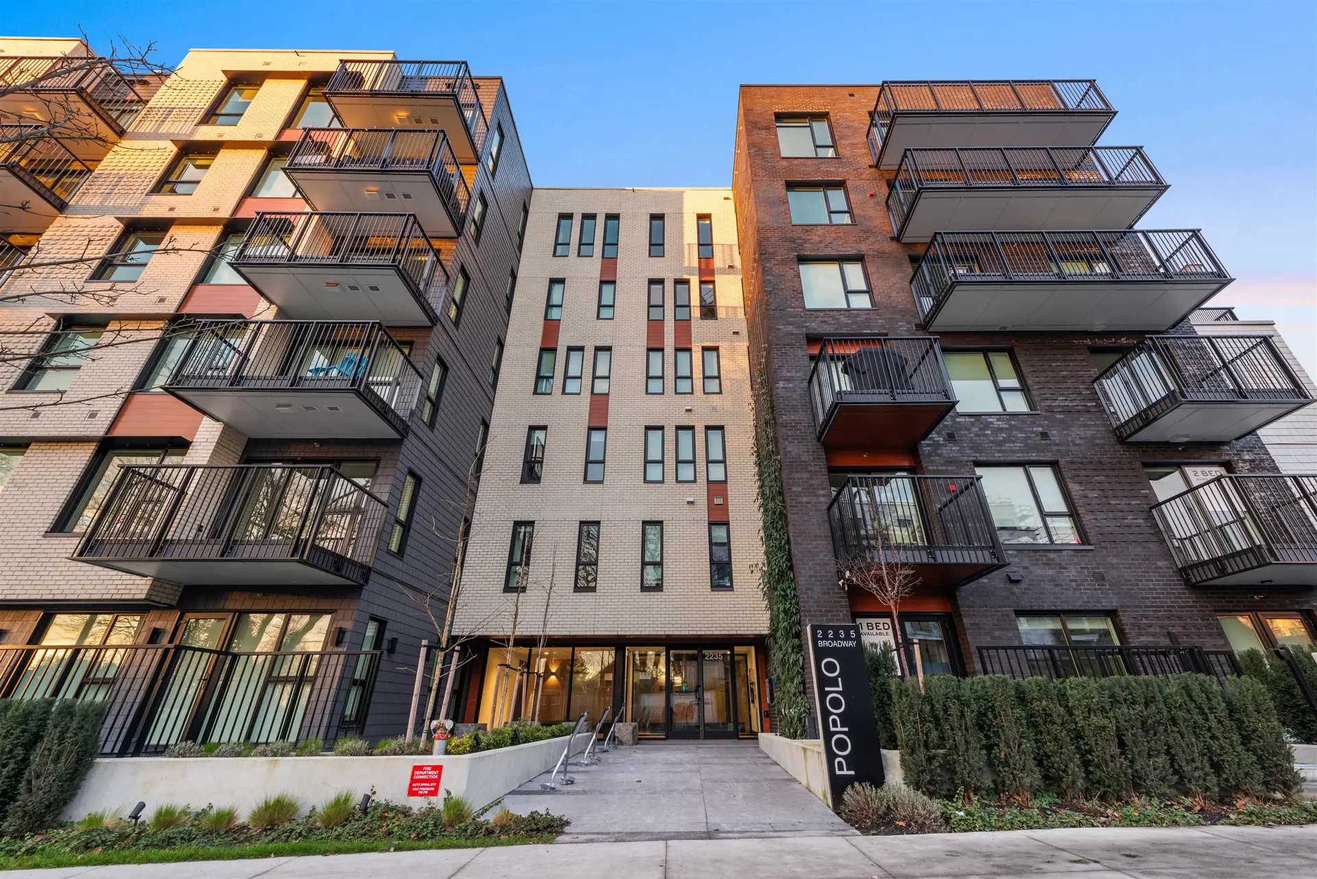 #113 2235 E Broadway - Image 15