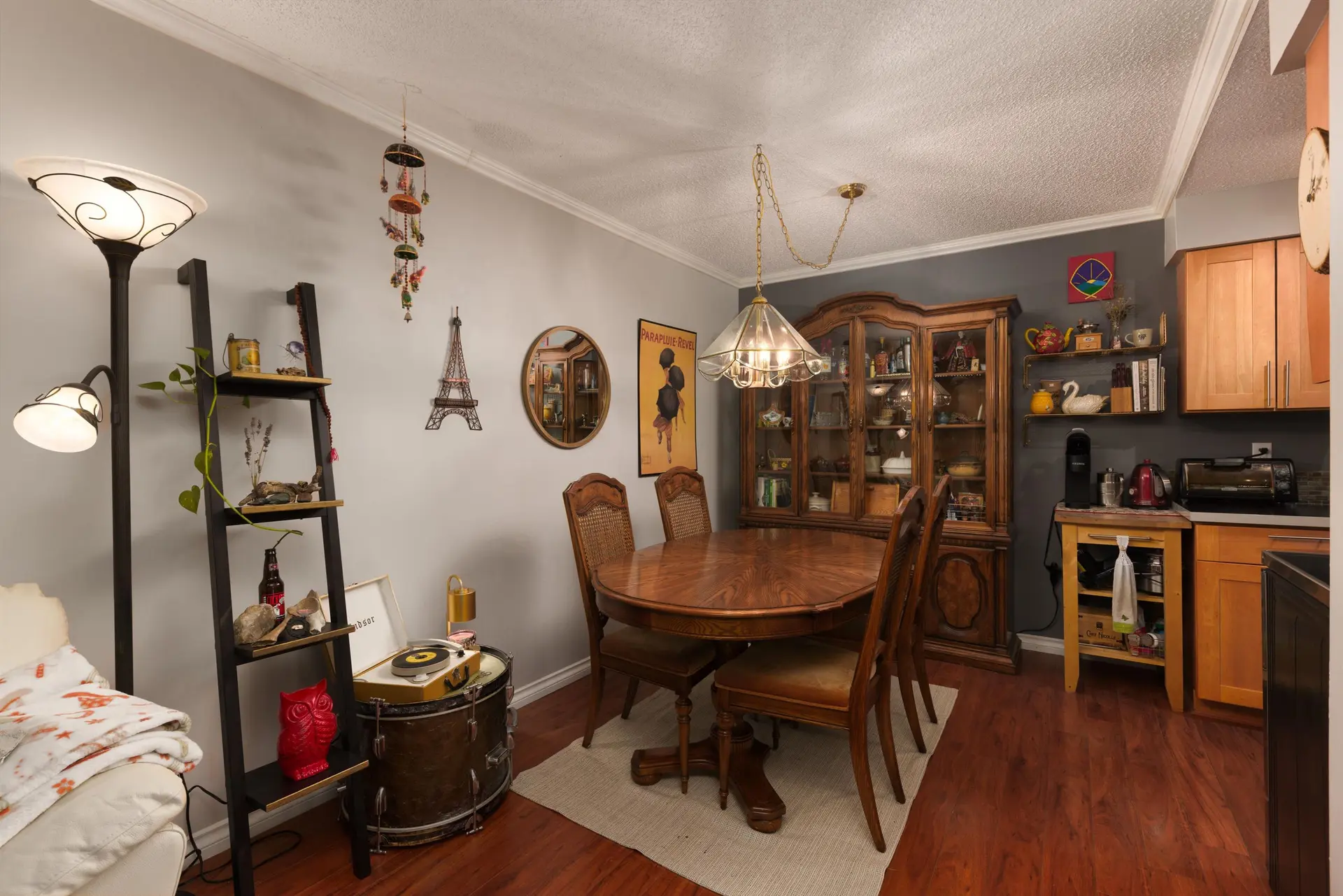 #221 7377 Salisbury Avenue - Image 4