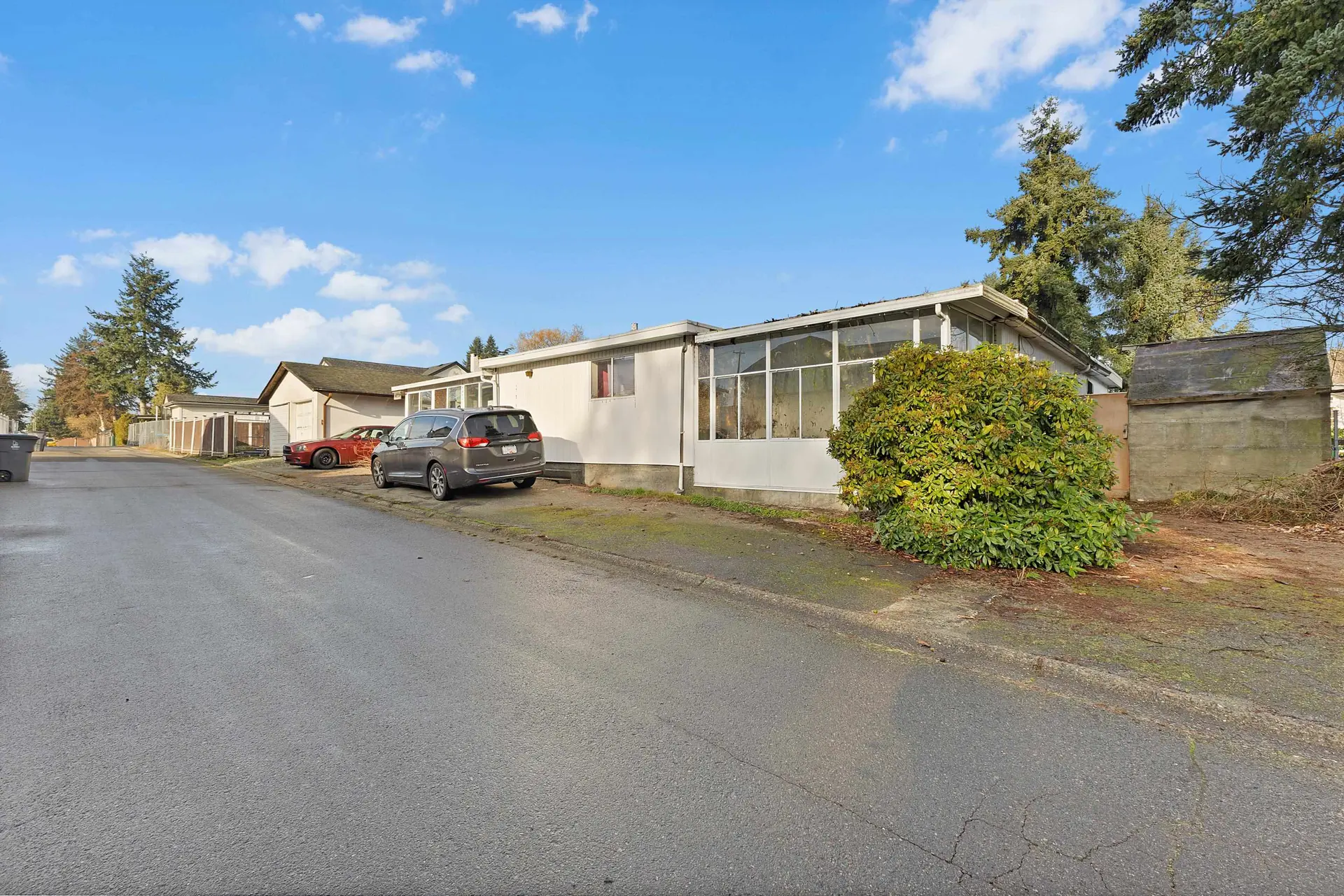14118 72 A Avenue - Image 7