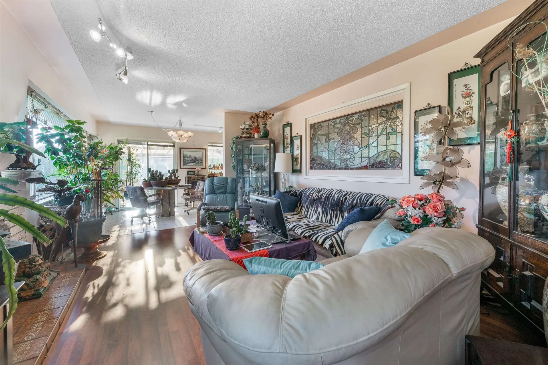 2285 Viewlynn Drive - Image 3