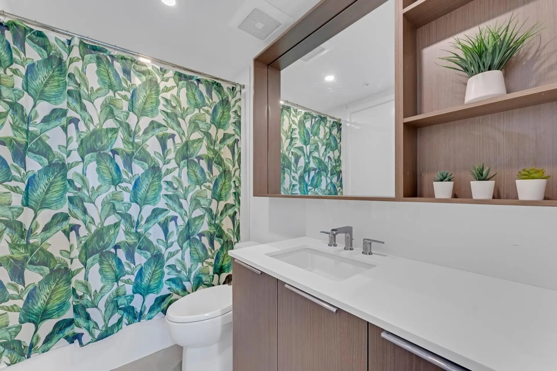 #409 648 Lea Avenue - Image 6