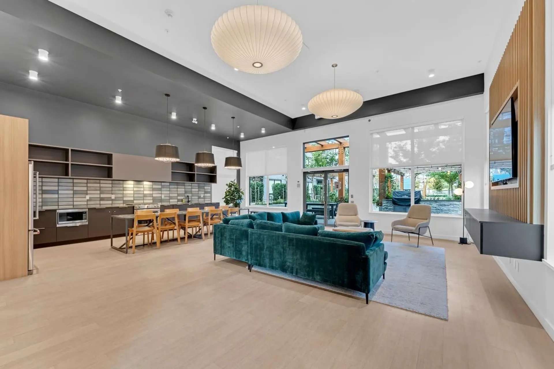 #409 648 Lea Avenue - Image 9