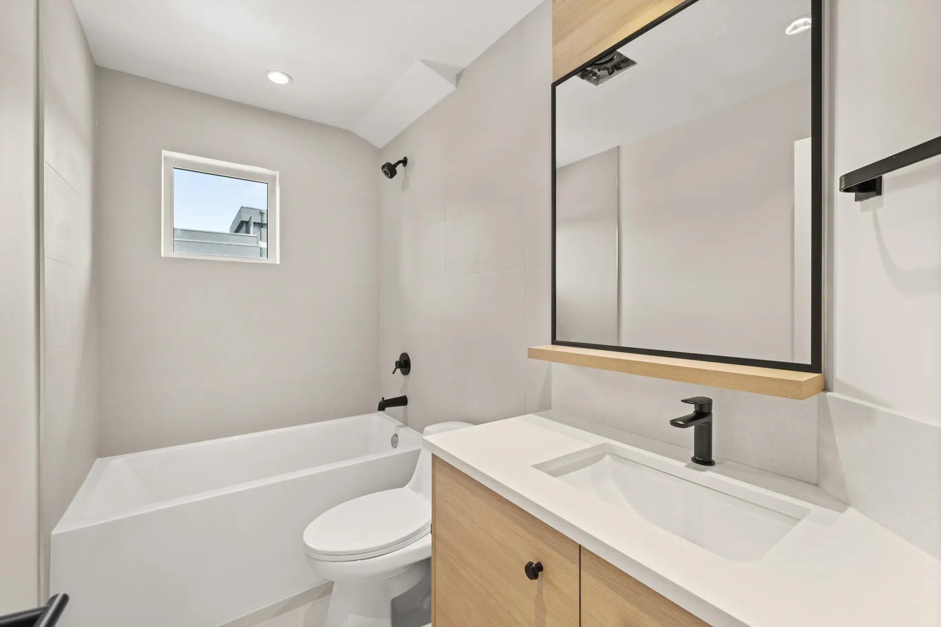 #50 20335 70a Avenue - Image 12