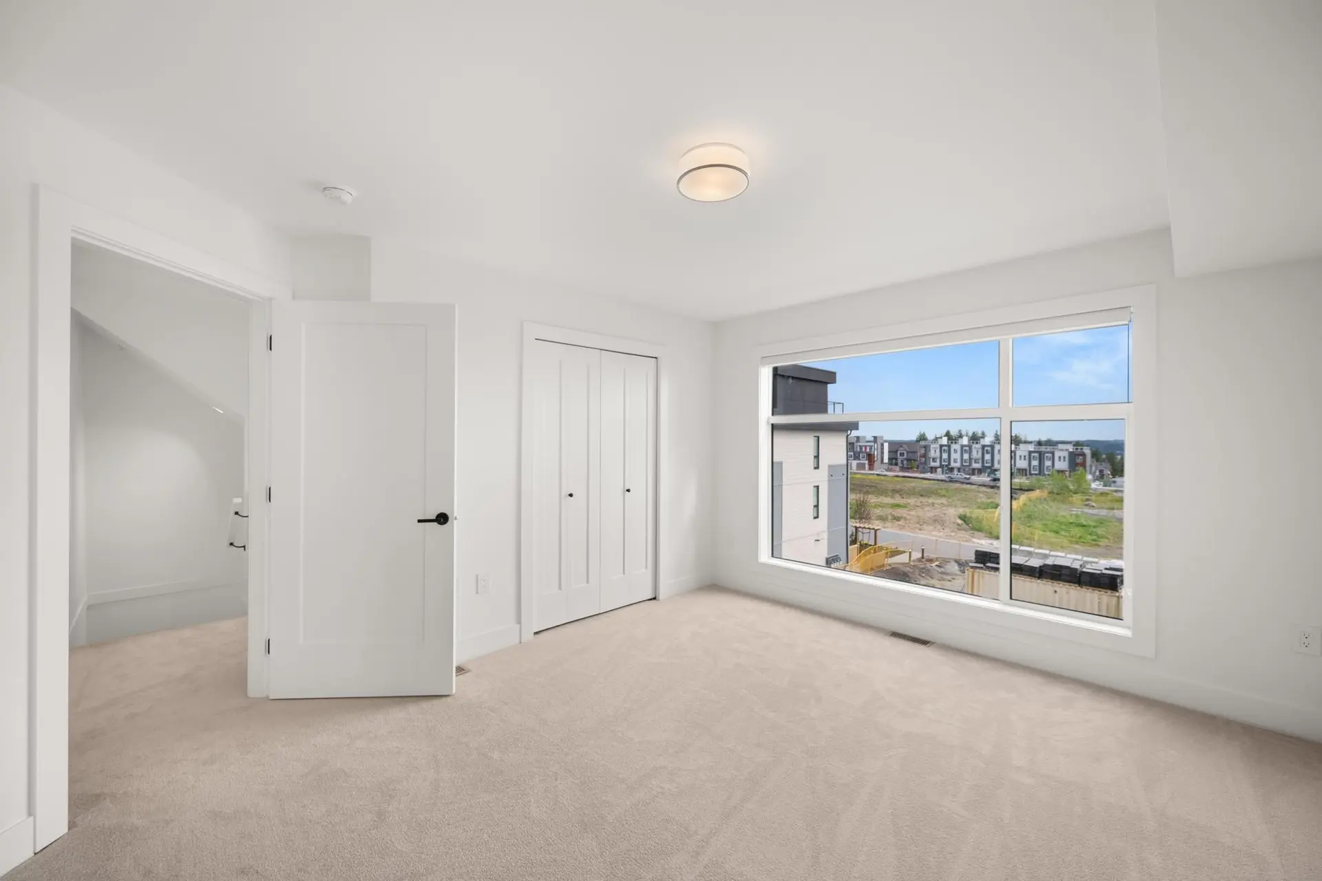#50 20335 70a Avenue - Image 9