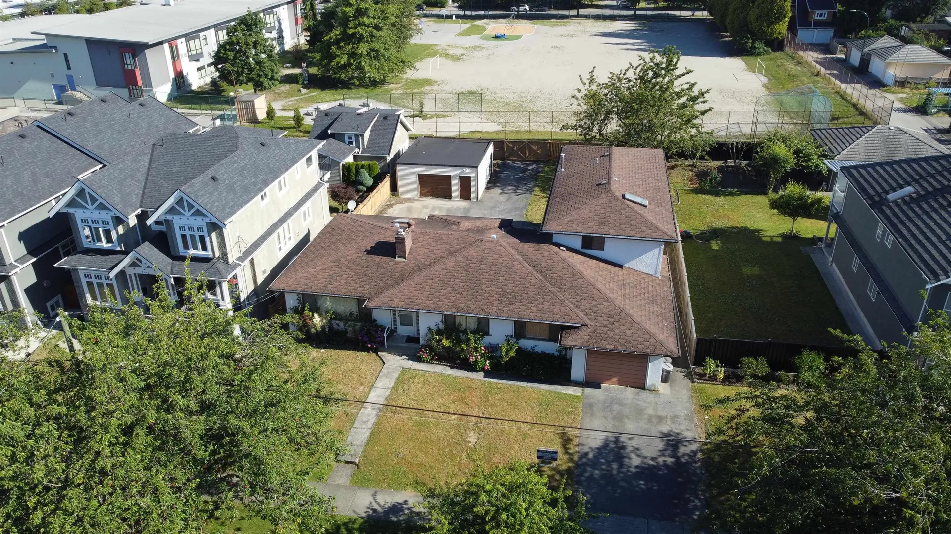 Property at 2435 E 38TH AVENUE, Vancouver, BC