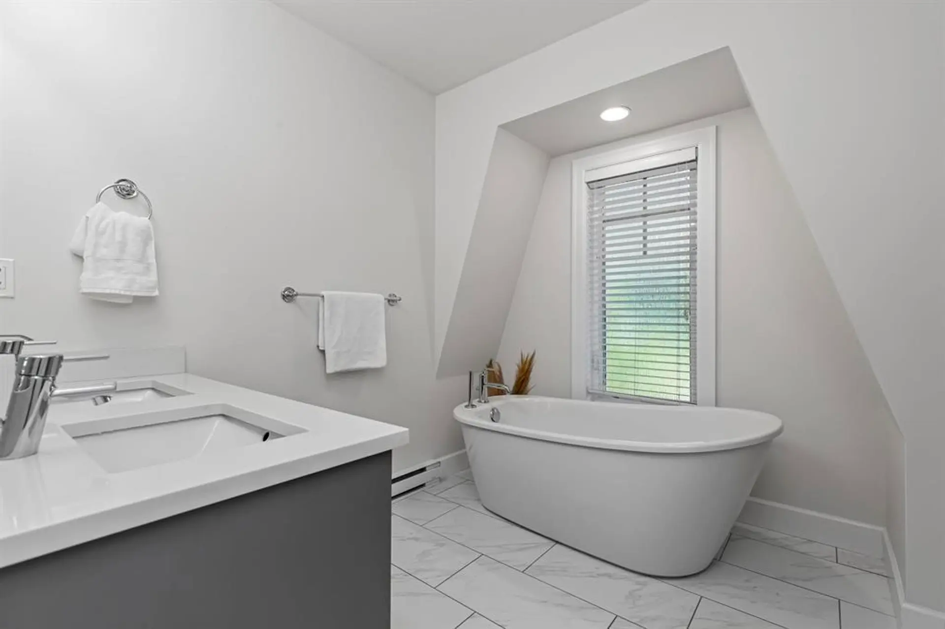 Property at #1 33460 LYNN AVENUE, Abbotsford, BC