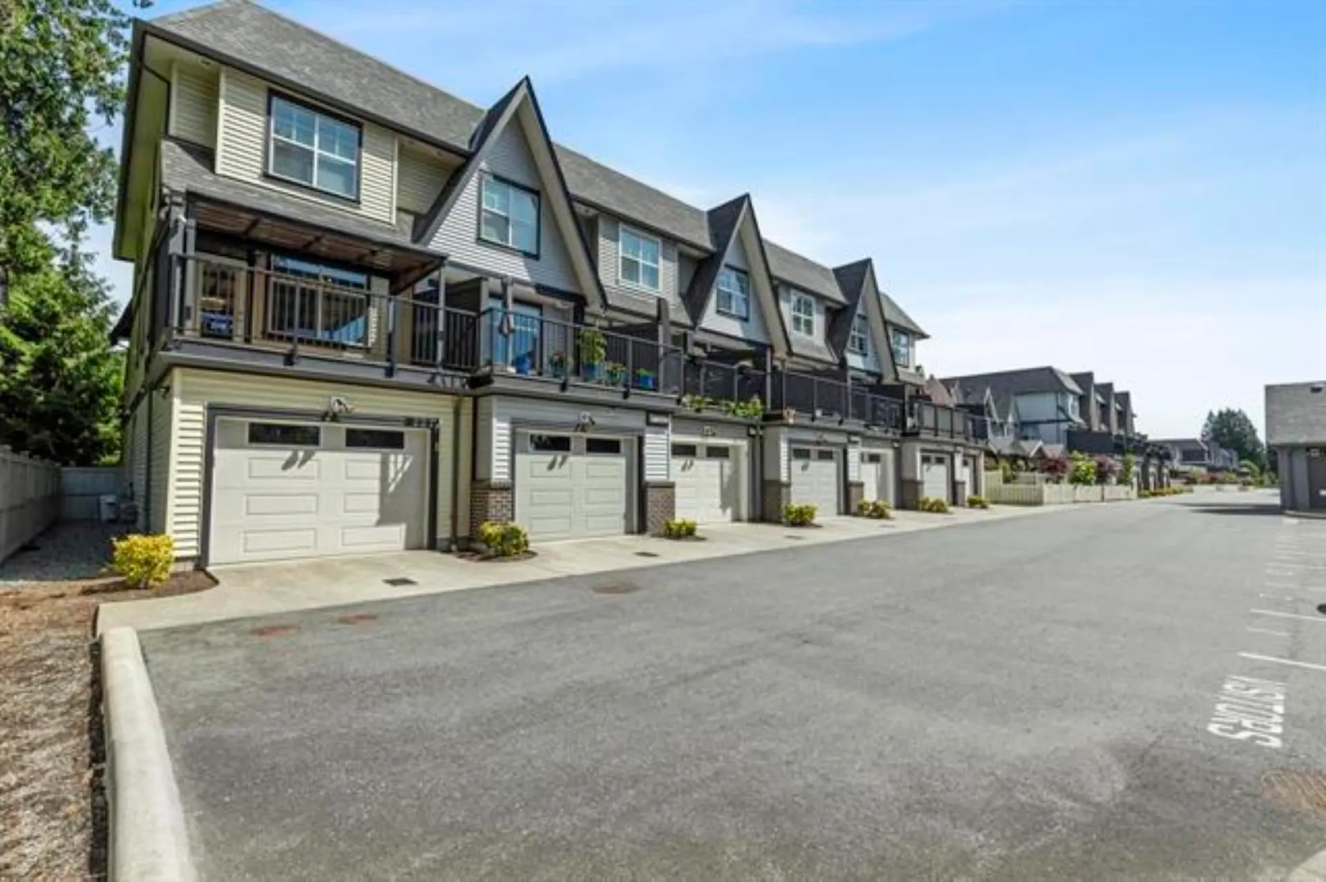 Property at #1 33460 LYNN AVENUE, Abbotsford, BC