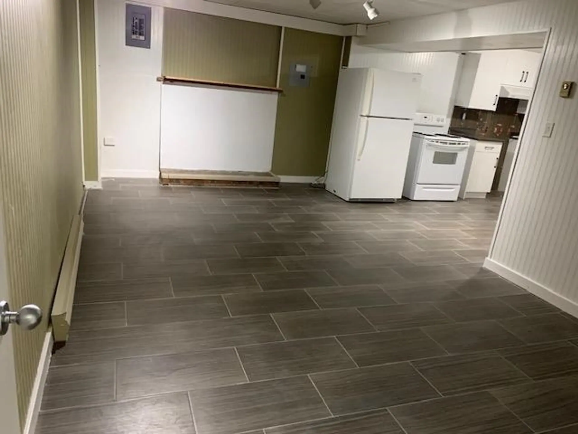 Property at 2075 WILLOW STREET, Abbotsford, BC