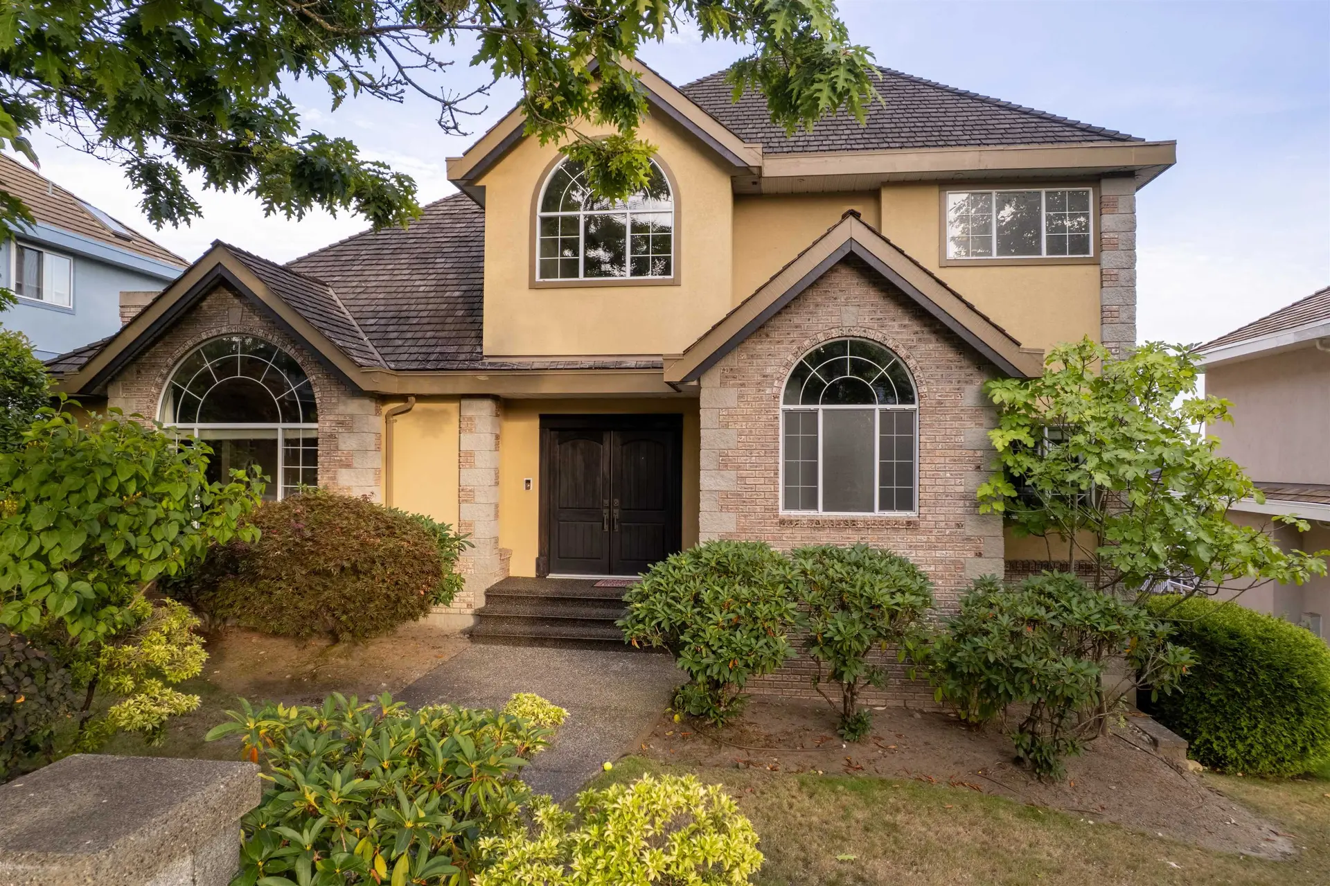 Property at 816 Citadel Drive, Port Coquitlam, BC