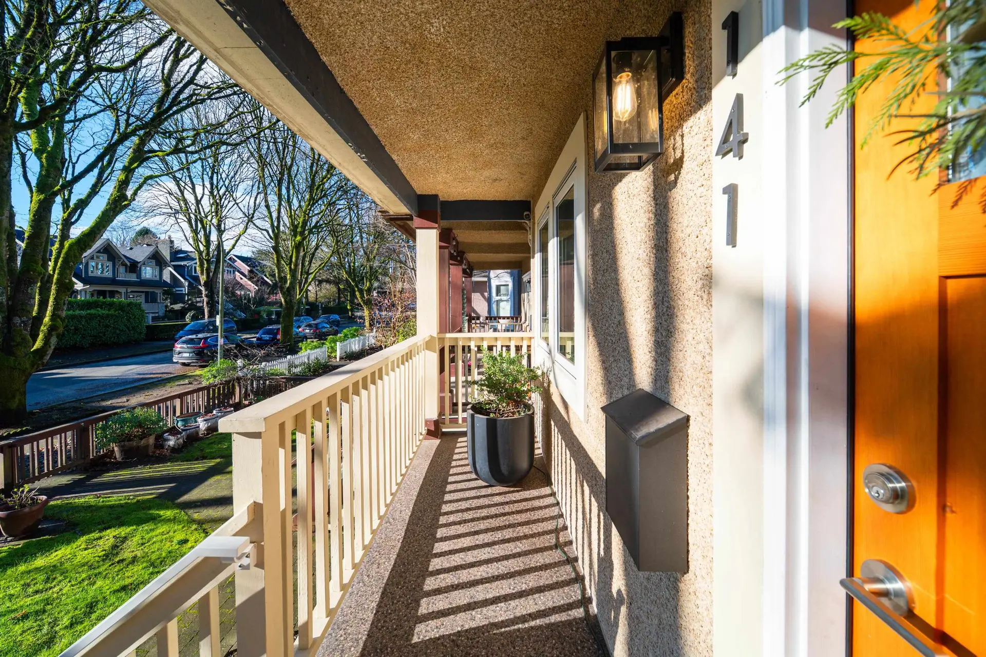141 W 13th Avenue - Image 8