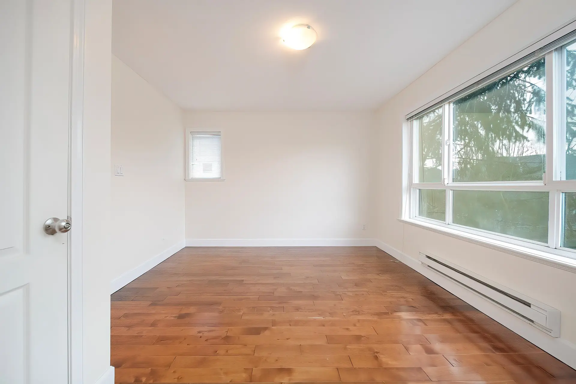 #15 9288 Keefer Avenue - Image 18