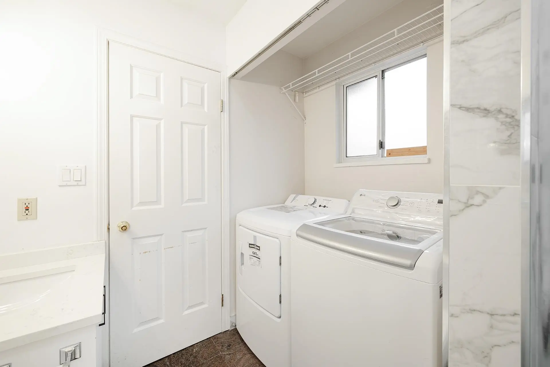 #5 8651 General Currie Road - Image 15