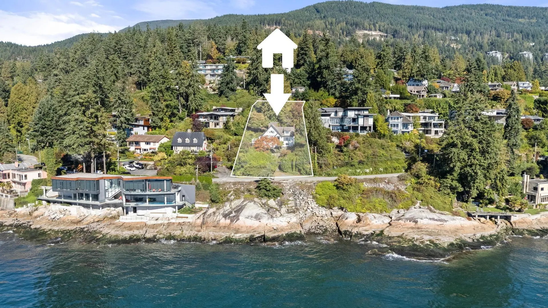 Property at 3721 Sunset Lane, West Vancouver, BC
