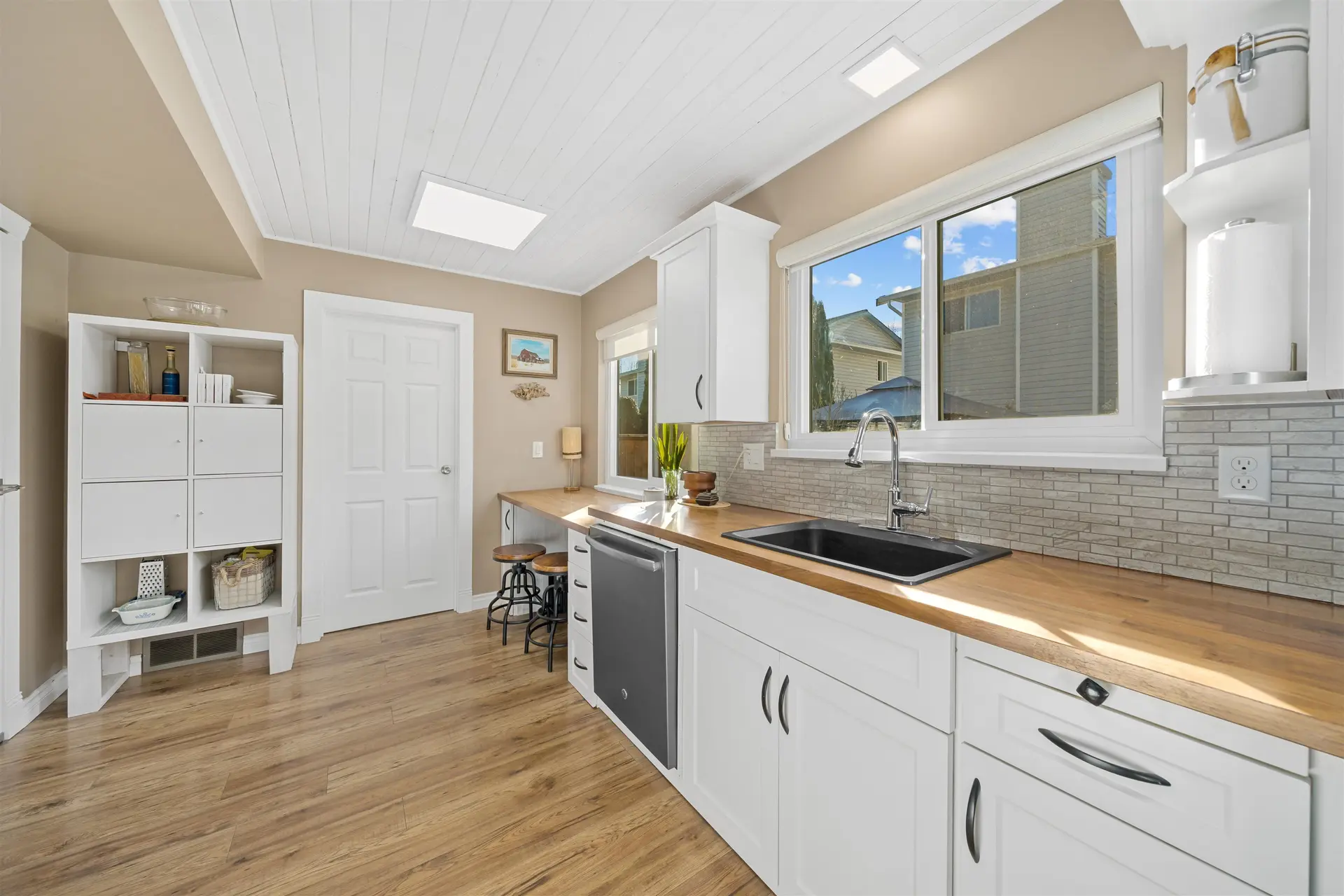 #124 11255 Harrison Street - Image 2