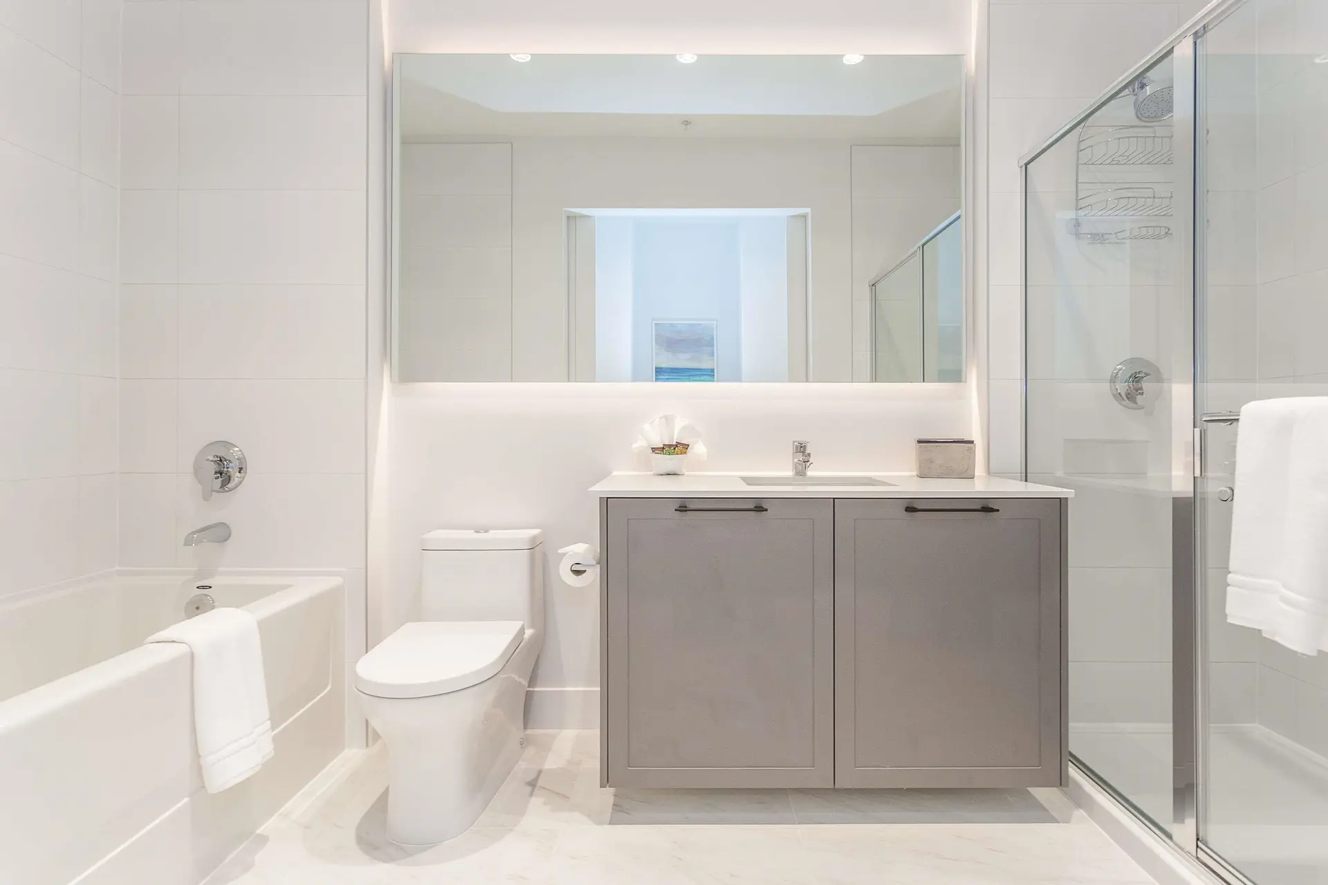 Property at #408 14968 101A AVENUE, Surrey, BC