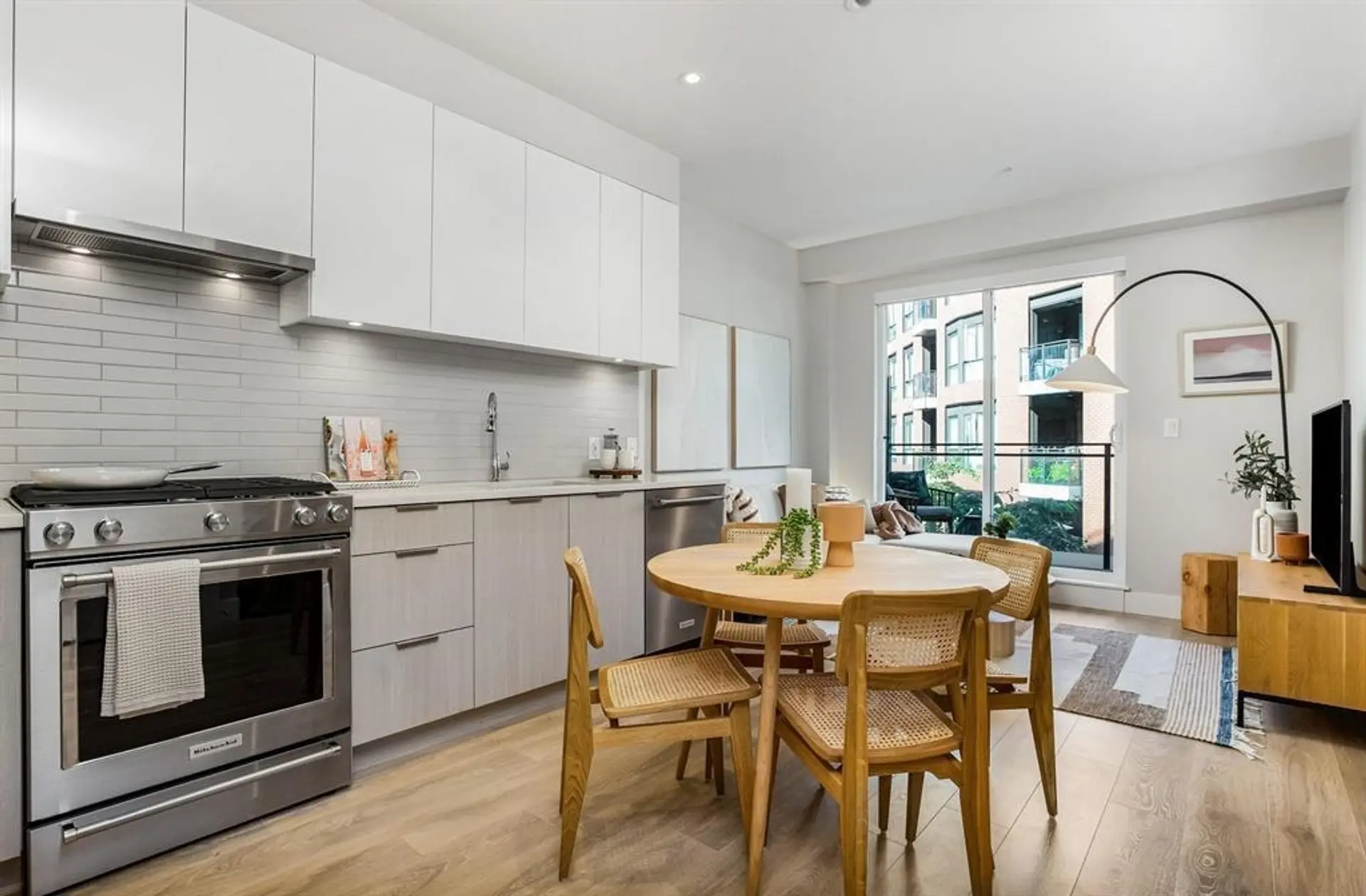 #311 3588 Sawmill Crescent - Image 2