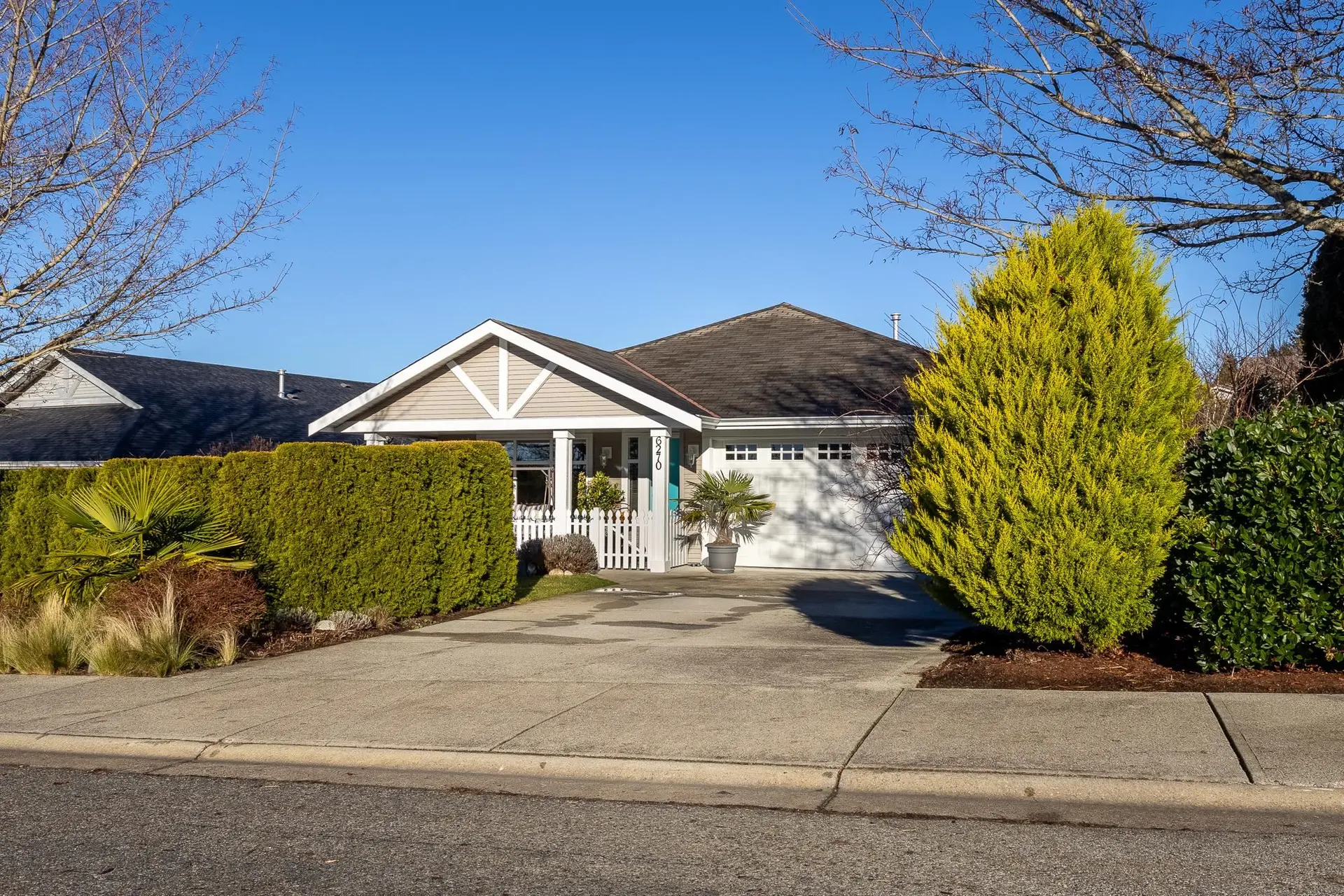 Property at 6270 Homestead Avenue, Sechelt, BC