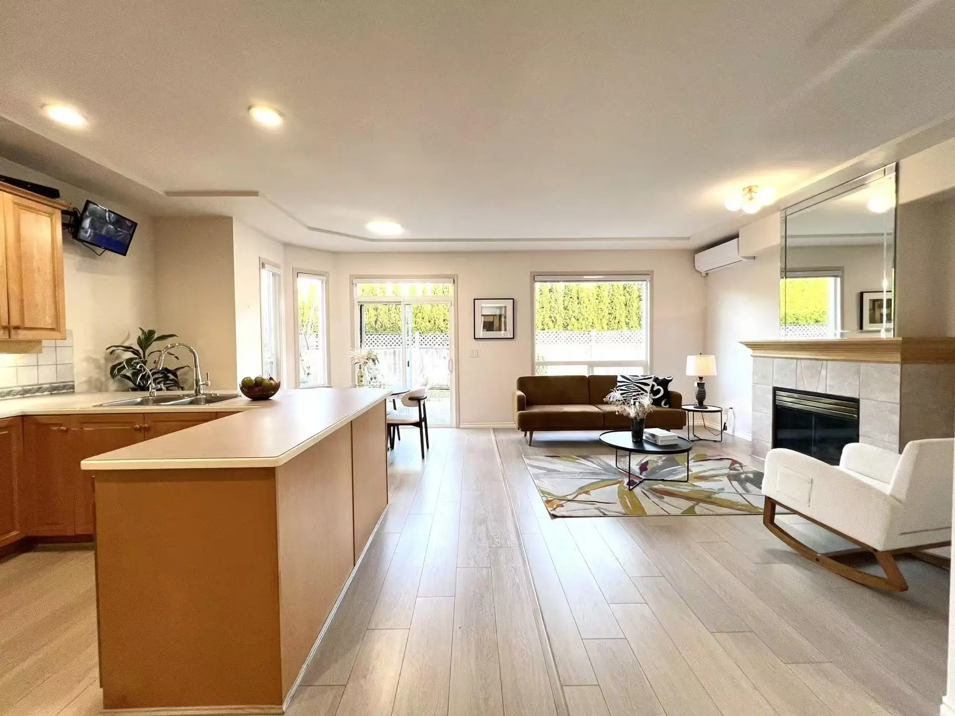 3551 Johnson Avenue - Image 6