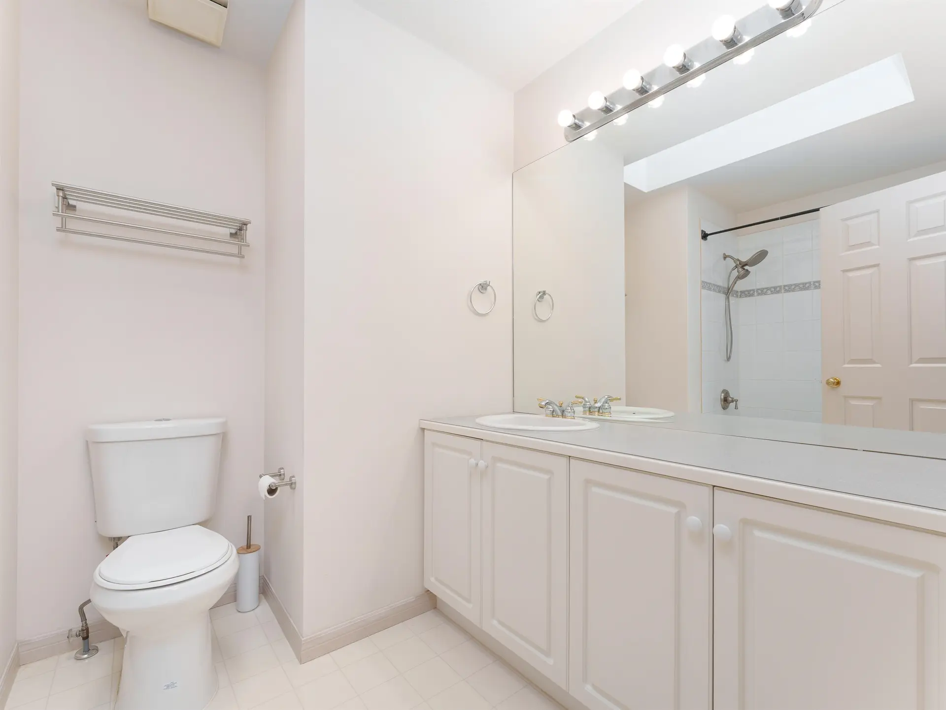3551 Johnson Avenue - Image 13