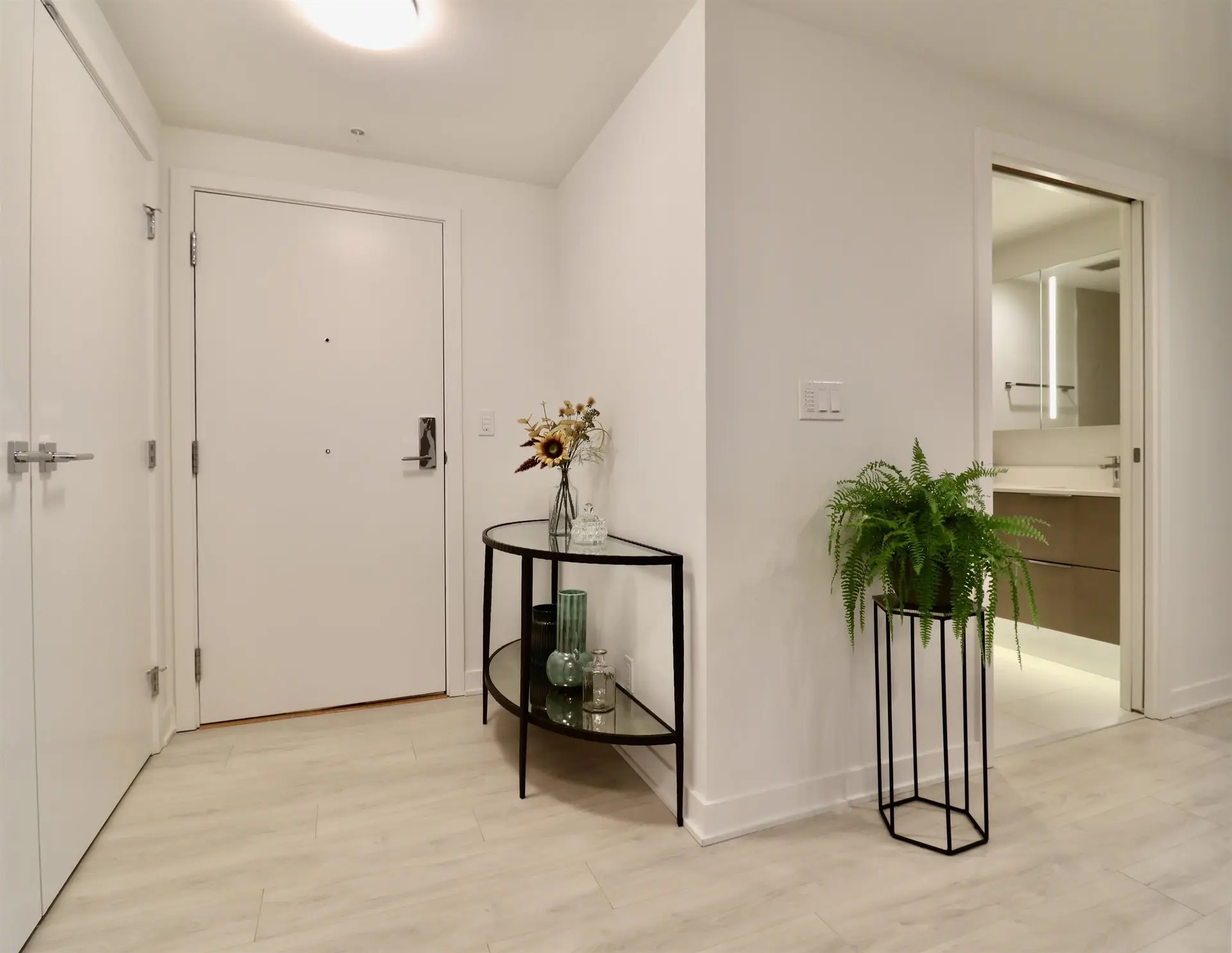 Property at #1604 1401 HUNTER STREET, North Vancouver, BC