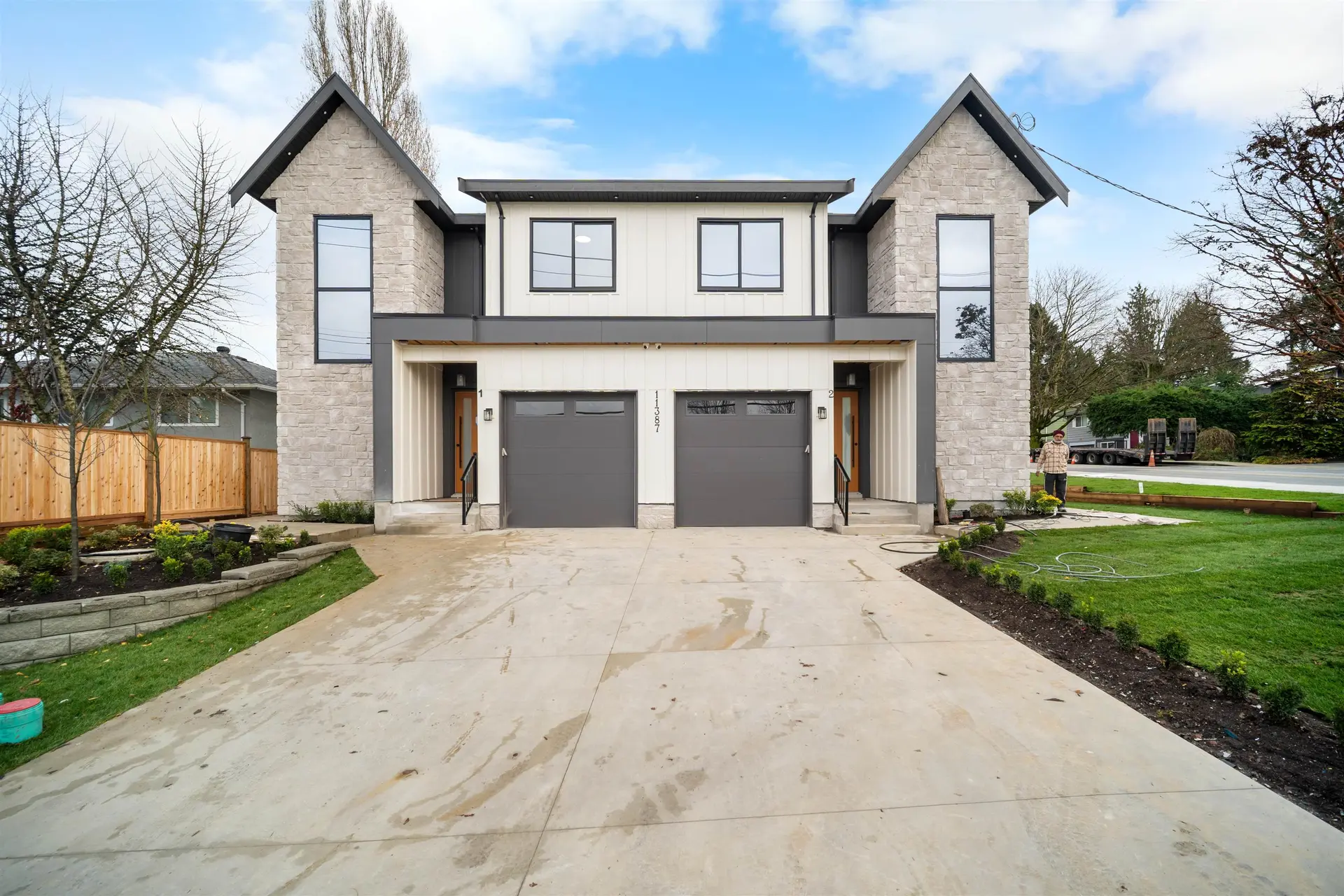 9216 114 Street - Image 1