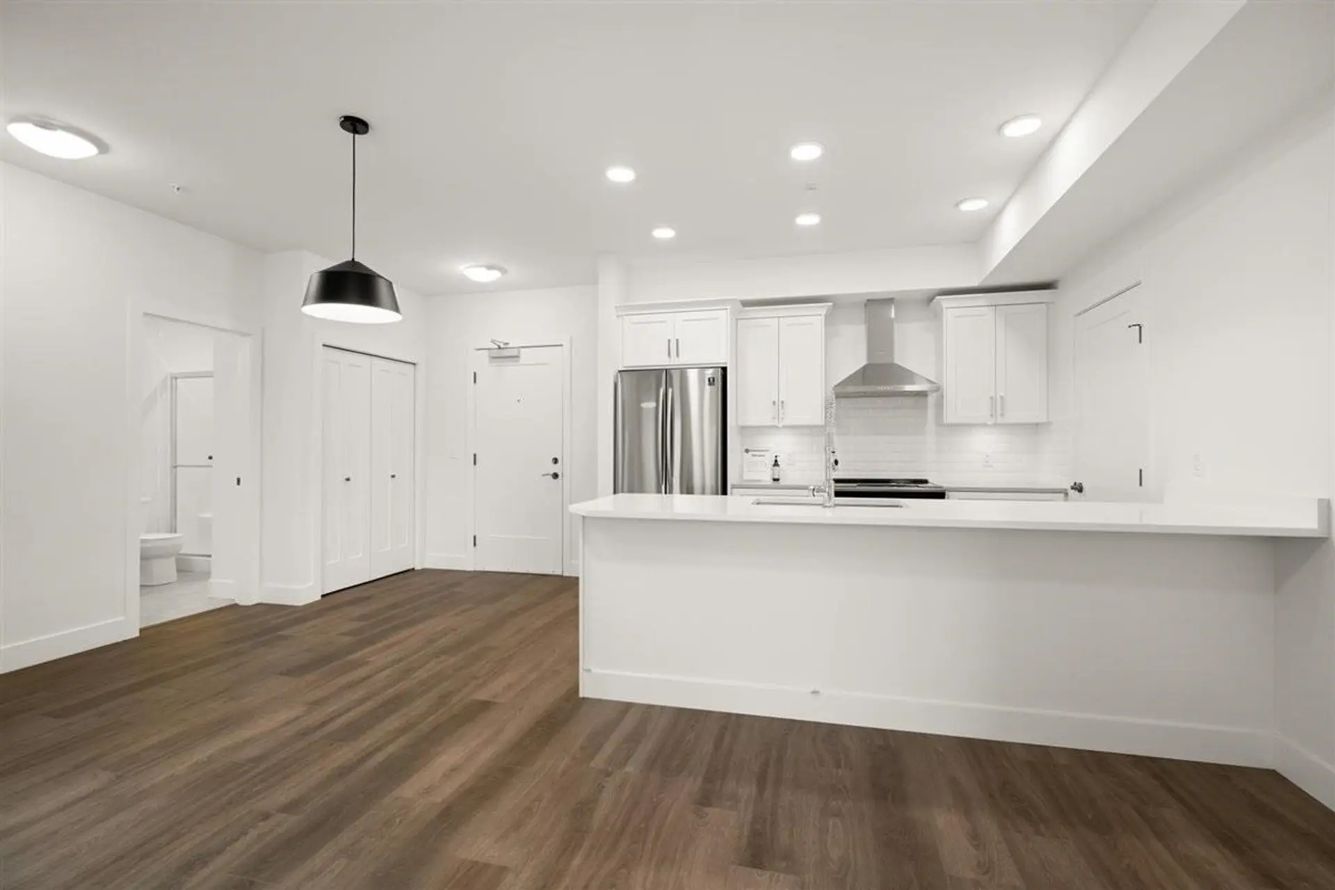 Property at #101 33568 GEORGE FERGUSON WAY, Abbotsford, BC