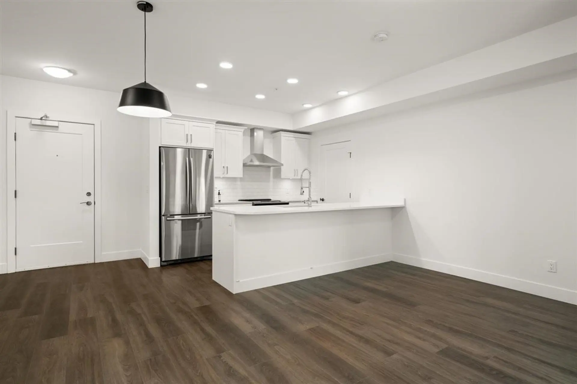 Property at #101 33568 GEORGE FERGUSON WAY, Abbotsford, BC