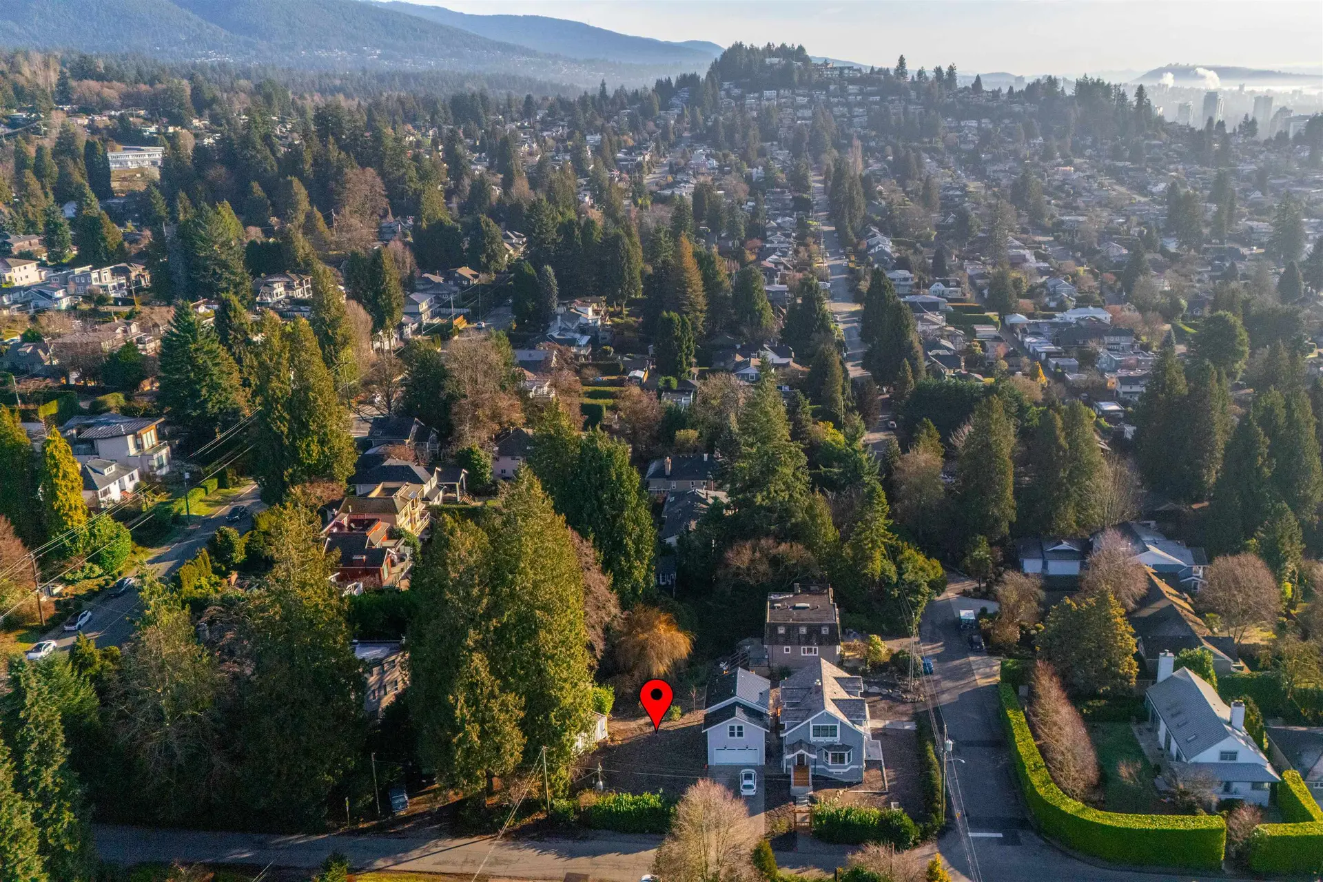 Property at 1591 HAYWOOD AVENUE, West Vancouver, BC