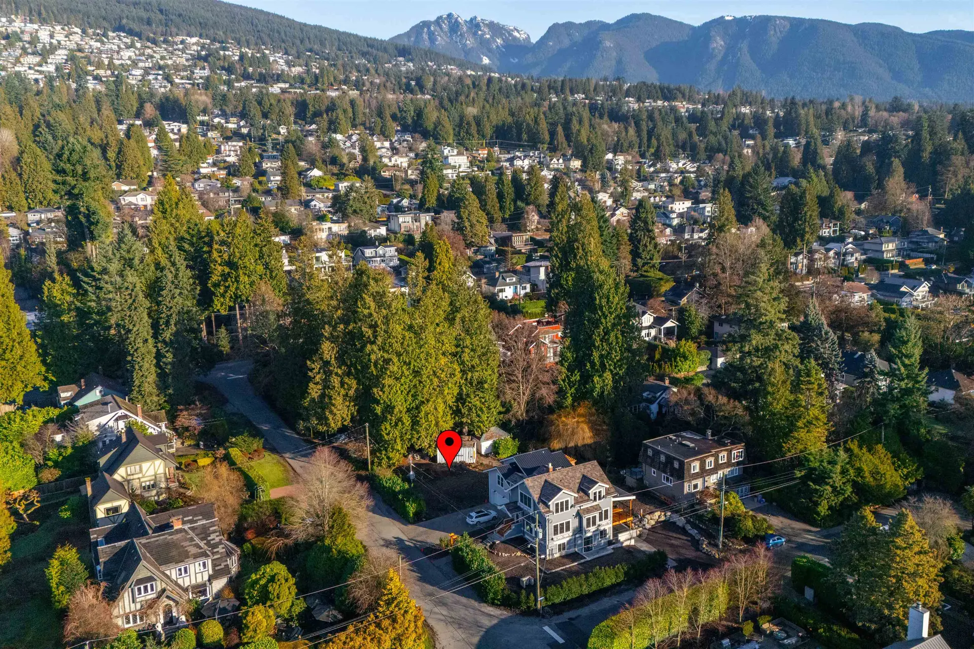 Property at 1591 HAYWOOD AVENUE, West Vancouver, BC