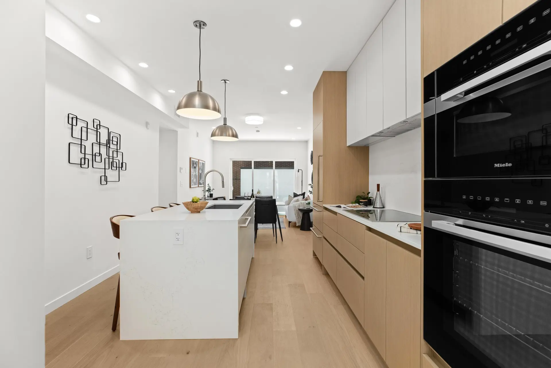 4815 Laurel Street - Image 3